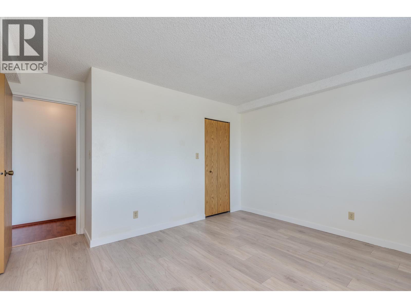 1105 9595 Erickson Drive Property Photo 17