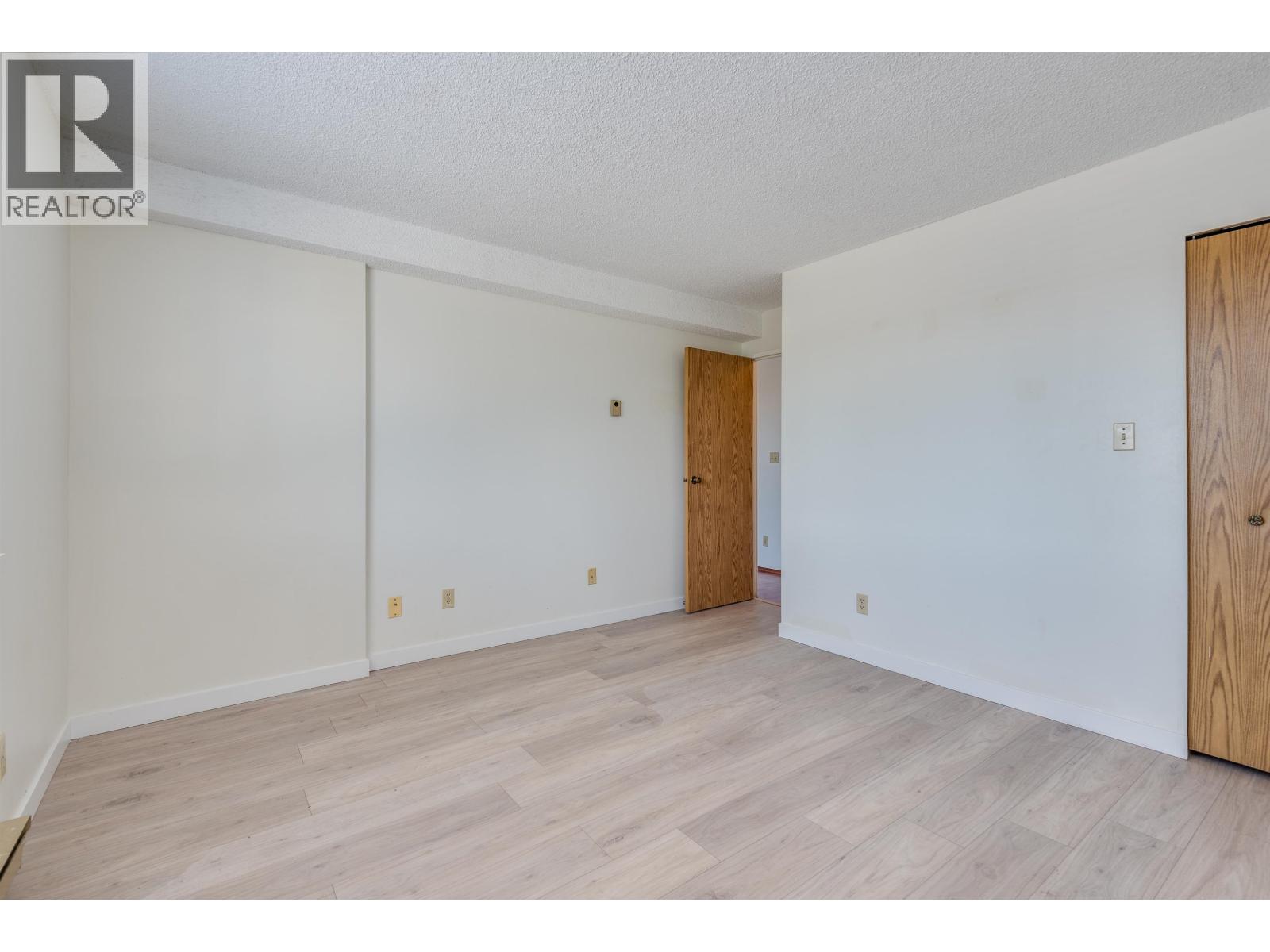 1105 9595 Erickson Drive Property Photo 19
