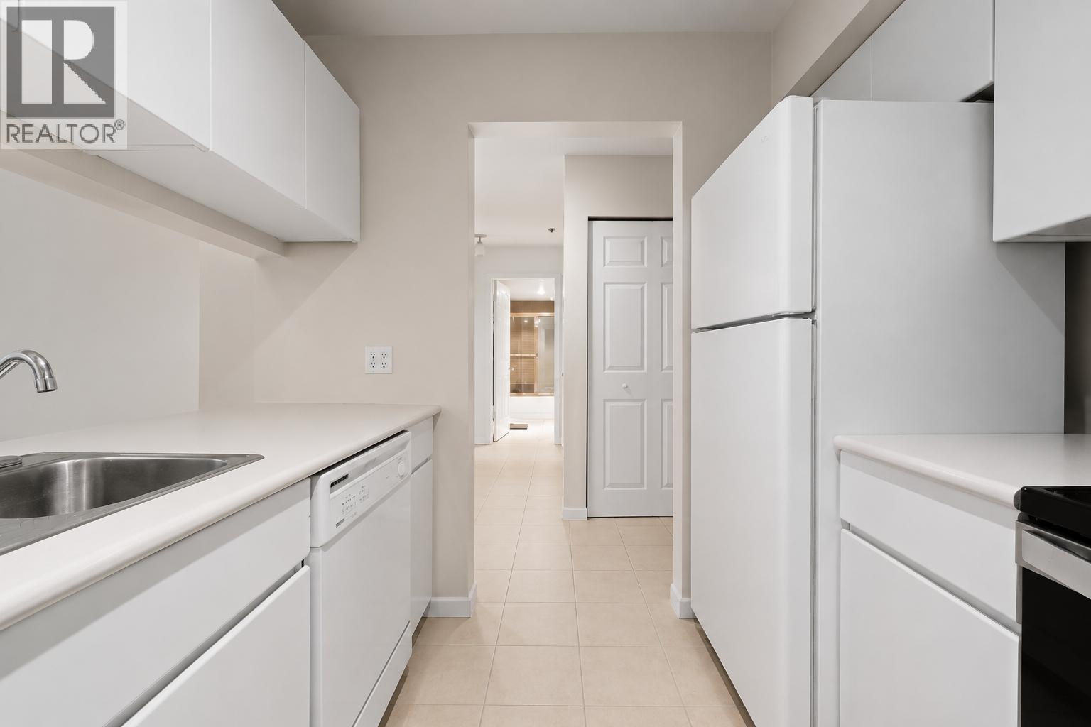 108 3250 W Broadway Property Photo 15