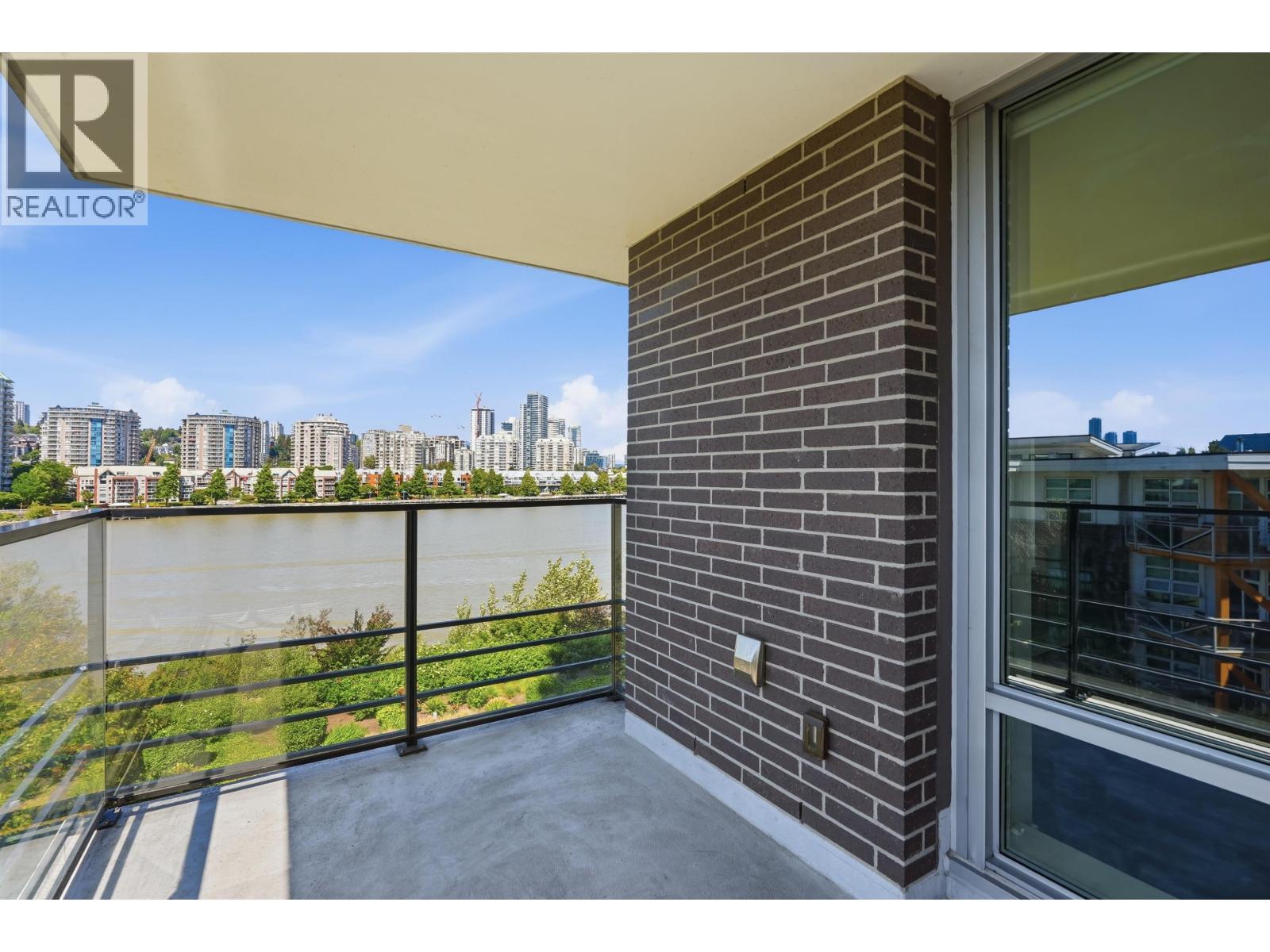 504 210 Salter Street Property Photo 11