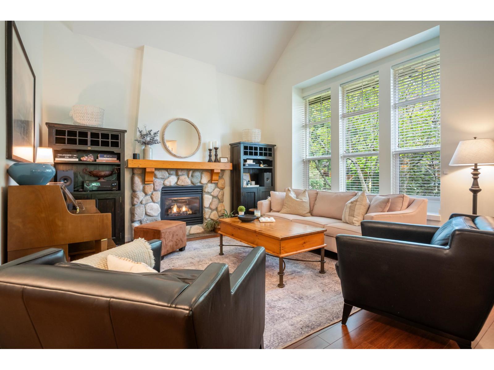 43610 Cotton Tail Crossing Property Photo 5