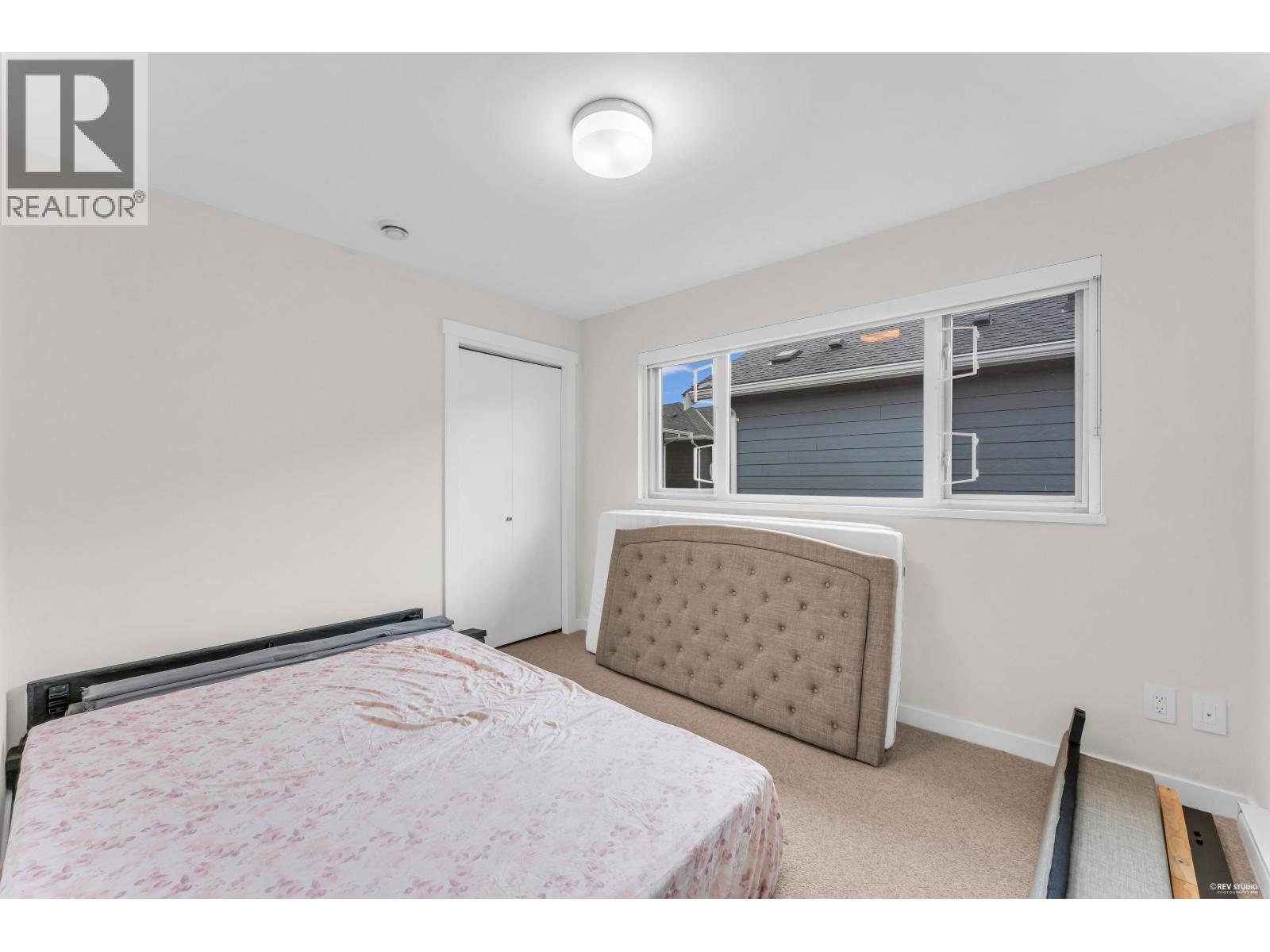 4717 Hemlock Way Property Photo 14