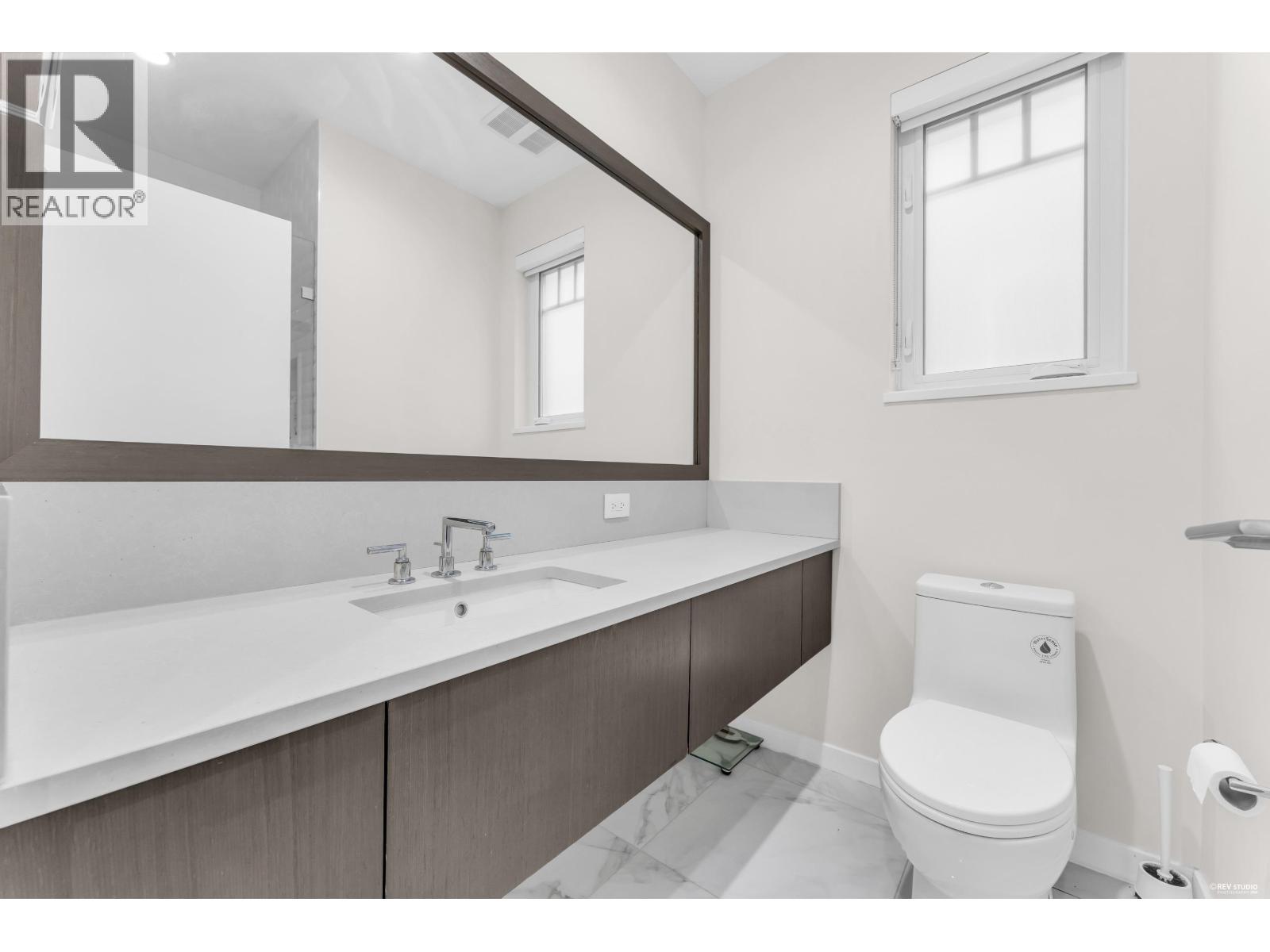 4717 Hemlock Way Property Photo 22