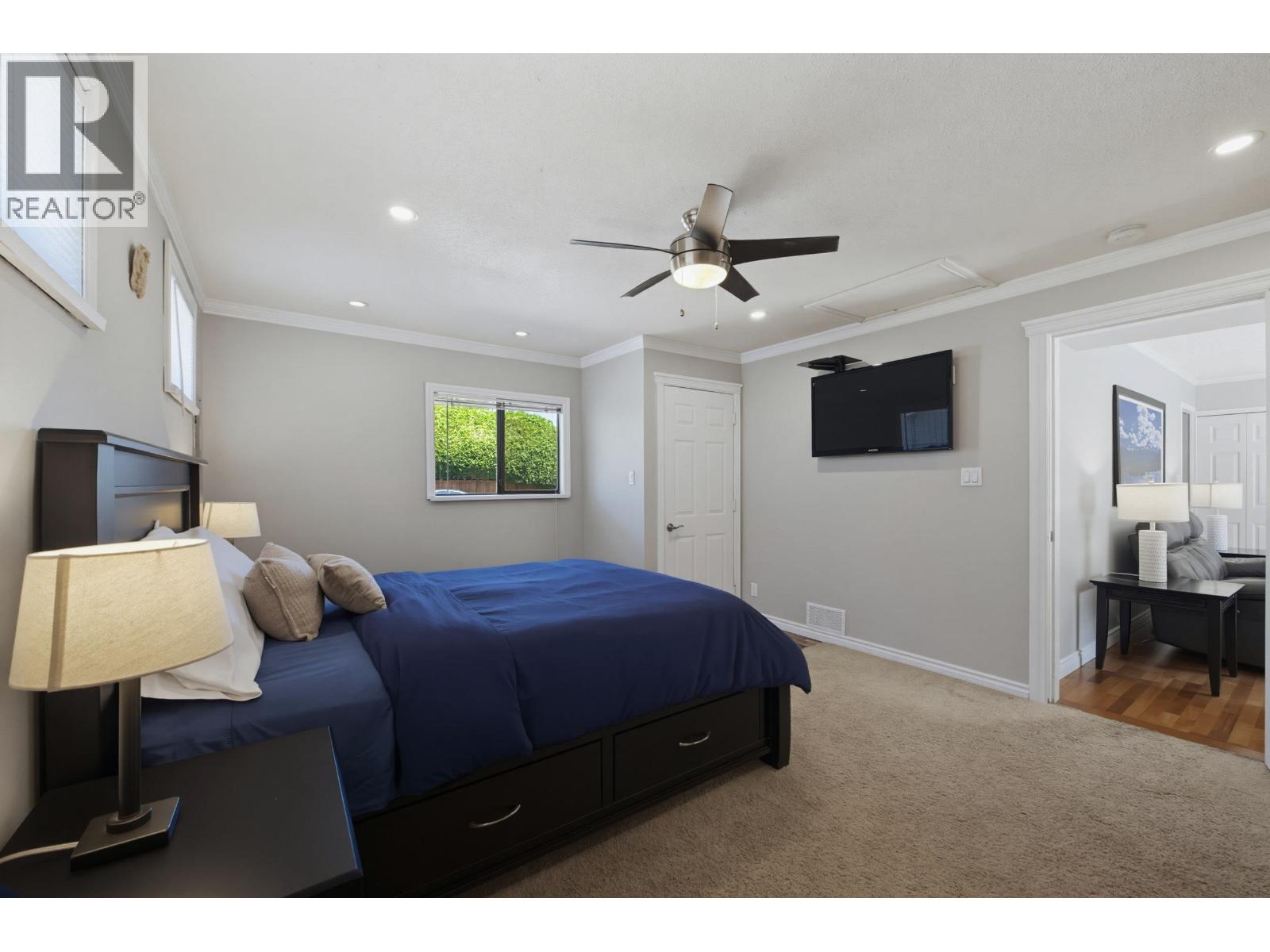 5494 50 Avenue Property Photo 17