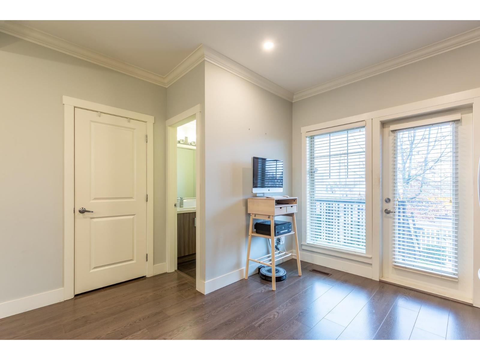 60 19097 64 Avenue Property Photo 19