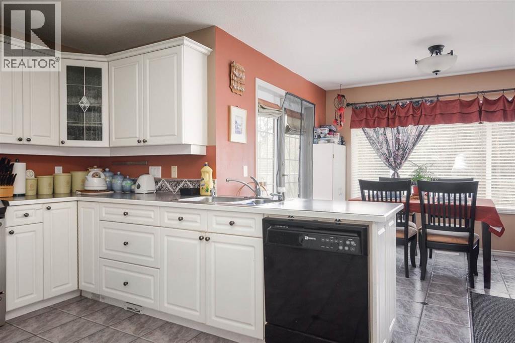 23776 110 Avenue Property Photo 7