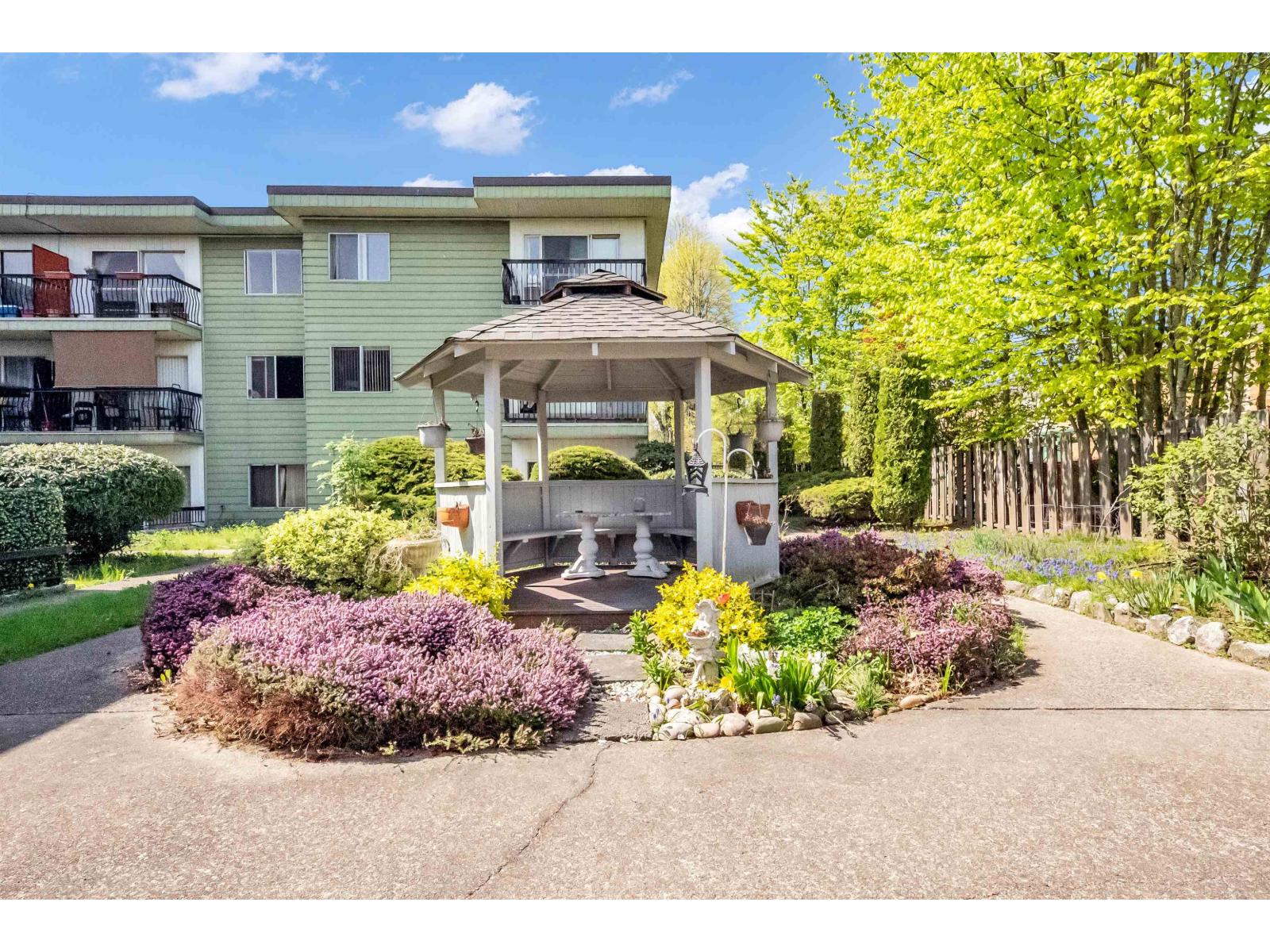 137B 8635 120 STREET Property Photo 1