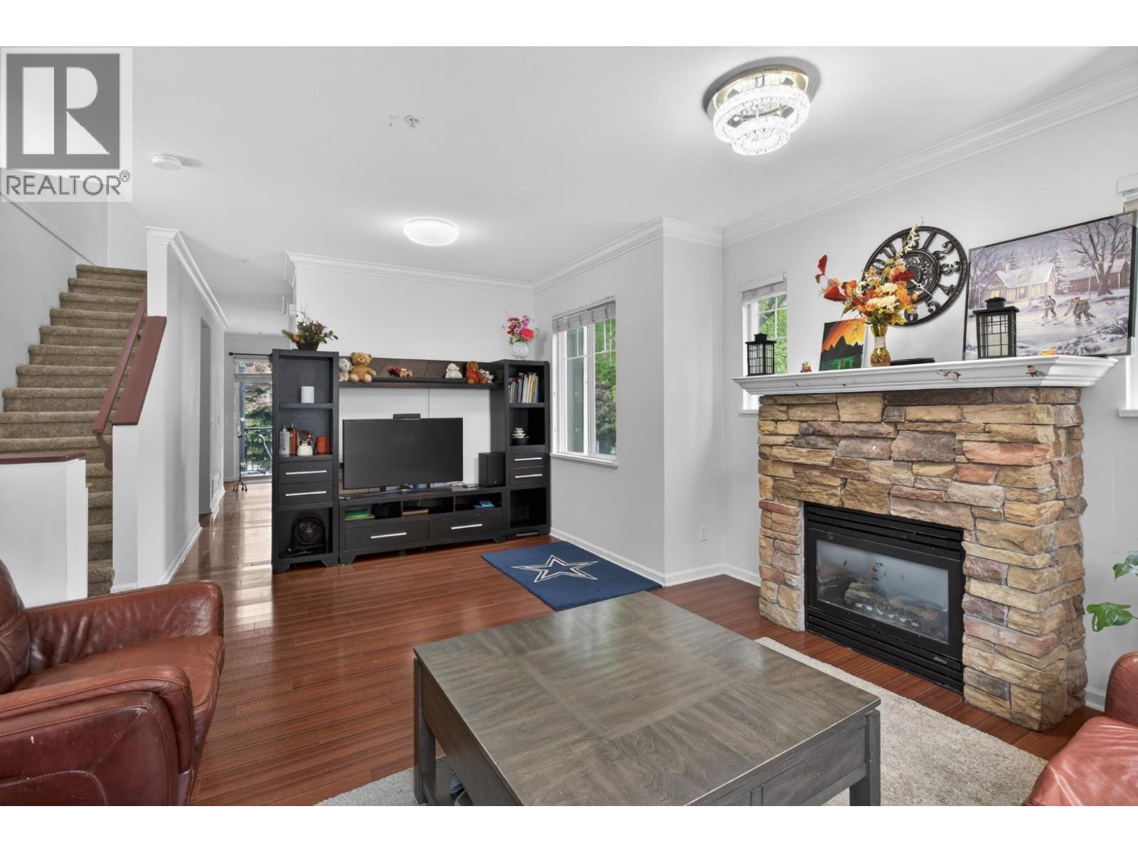 25 1010 Ewen Avenue Property Photo 11