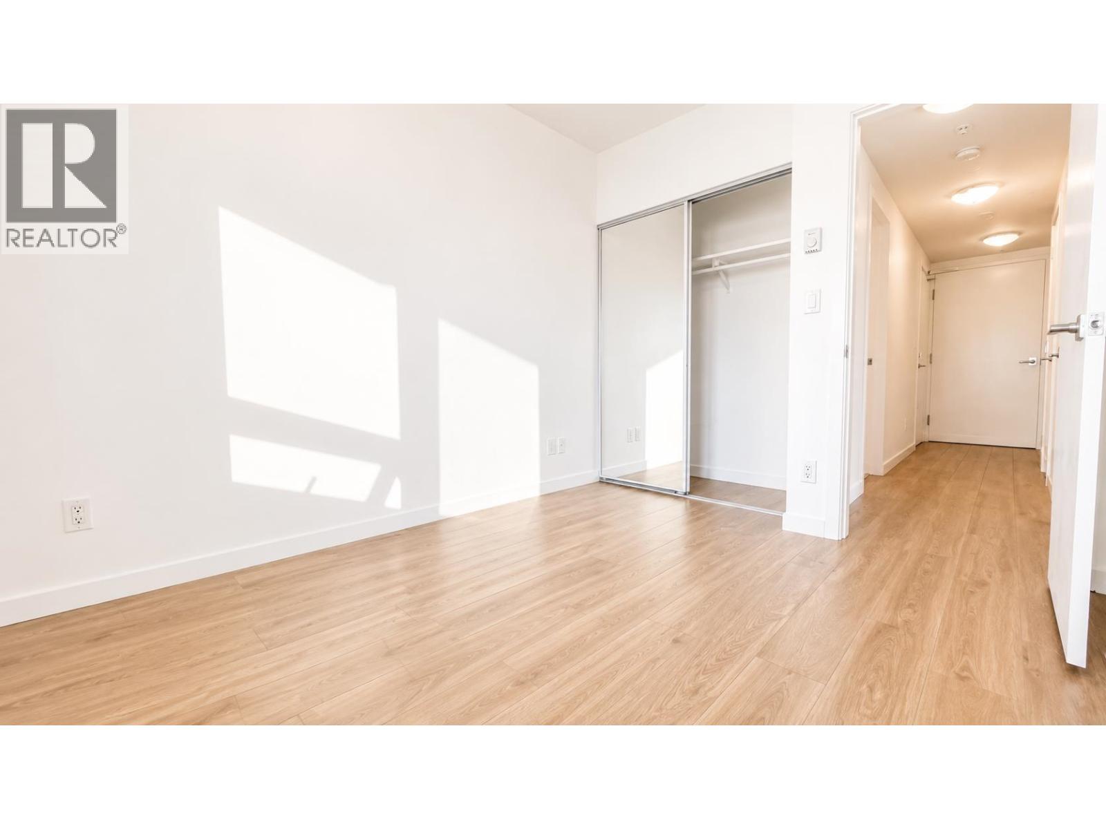 1702 6461 Telford Avenue Property Photo 13