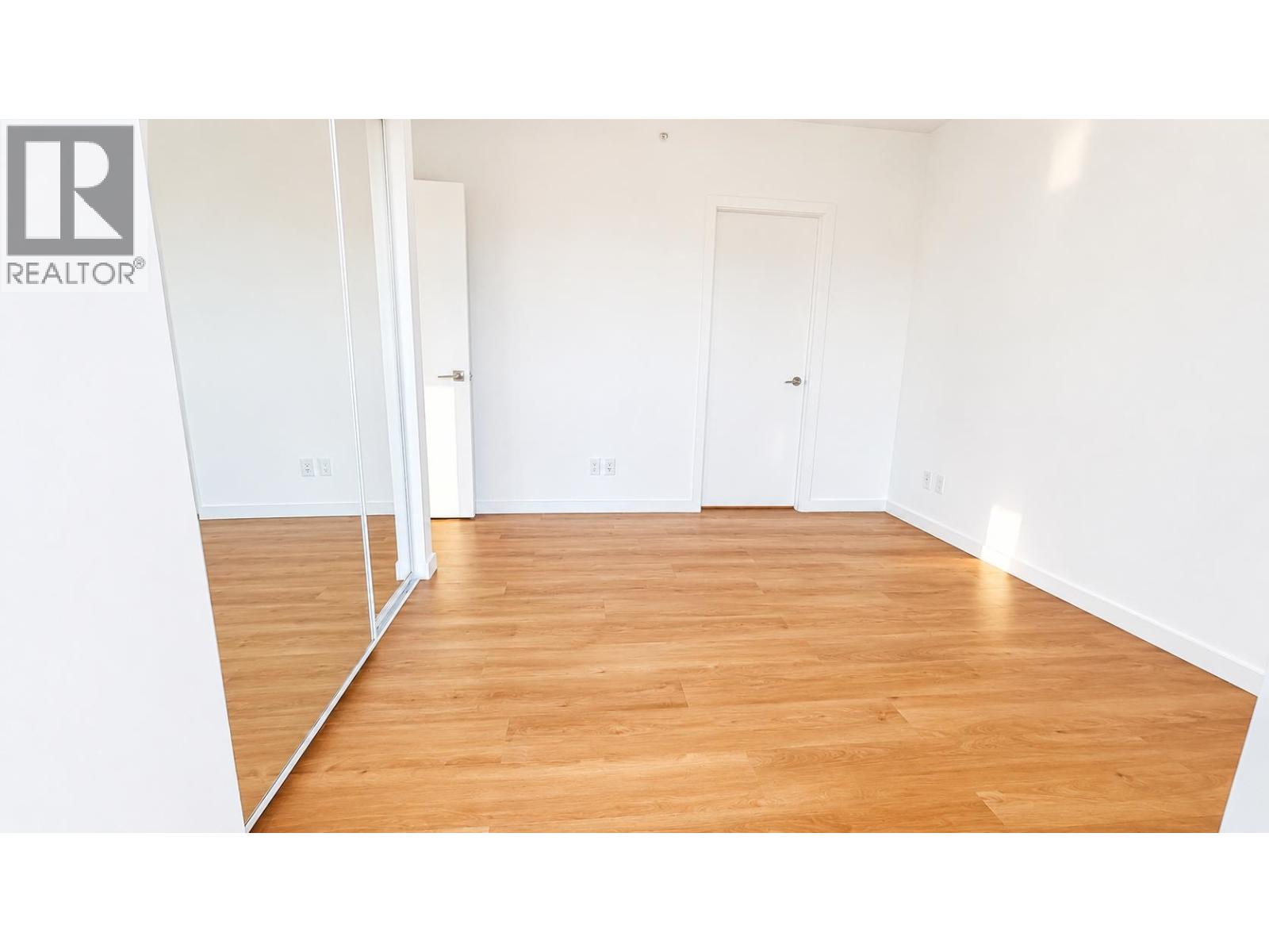 1702 6461 Telford Avenue Property Photo 15