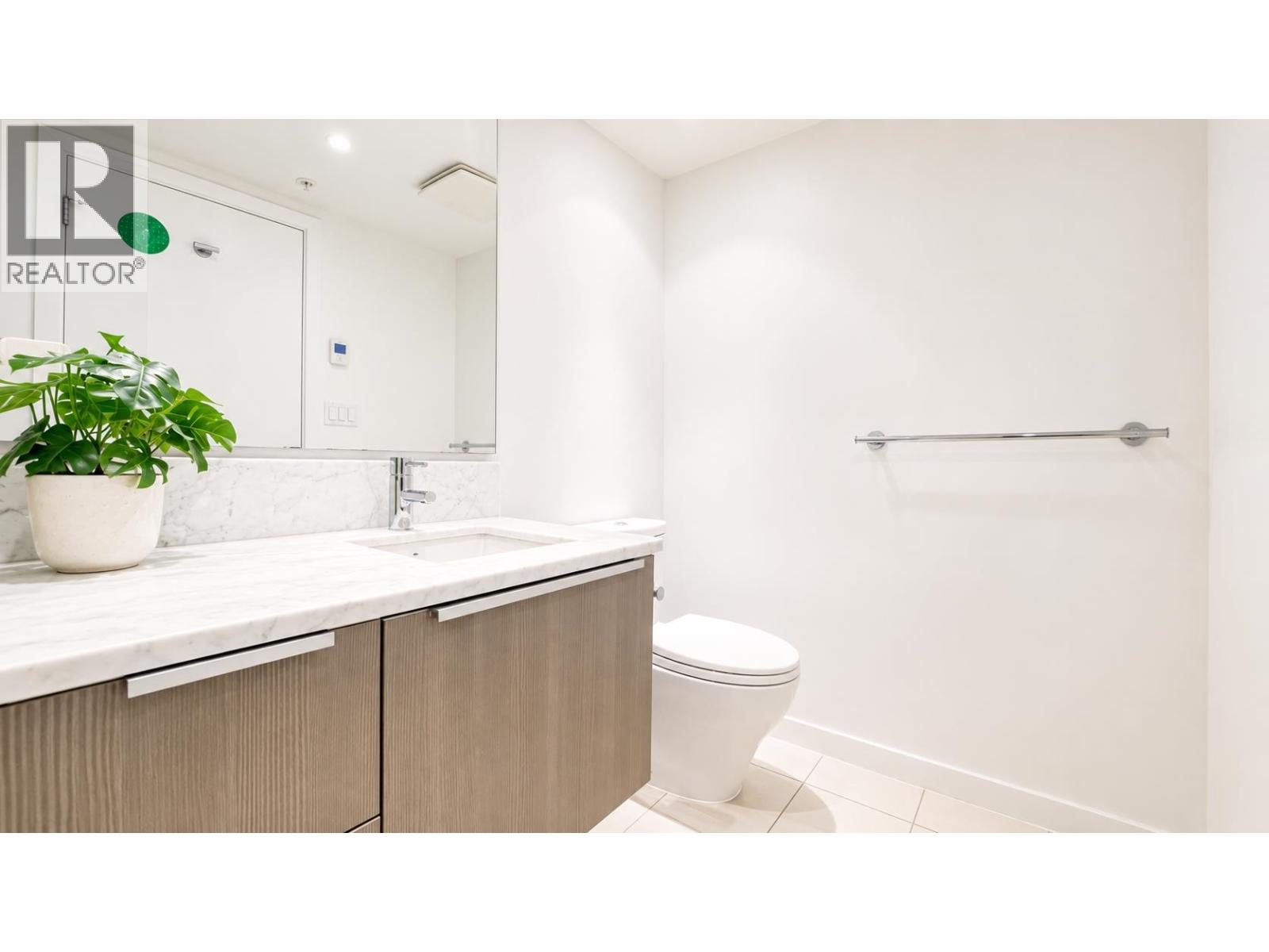 1702 6461 Telford Avenue Property Photo 20
