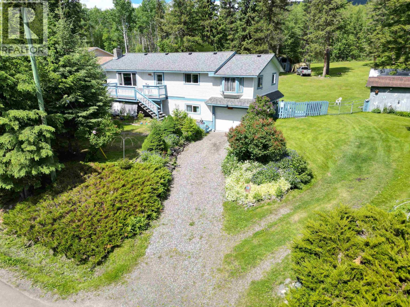 4310 Kokanee Road Property Photo 1