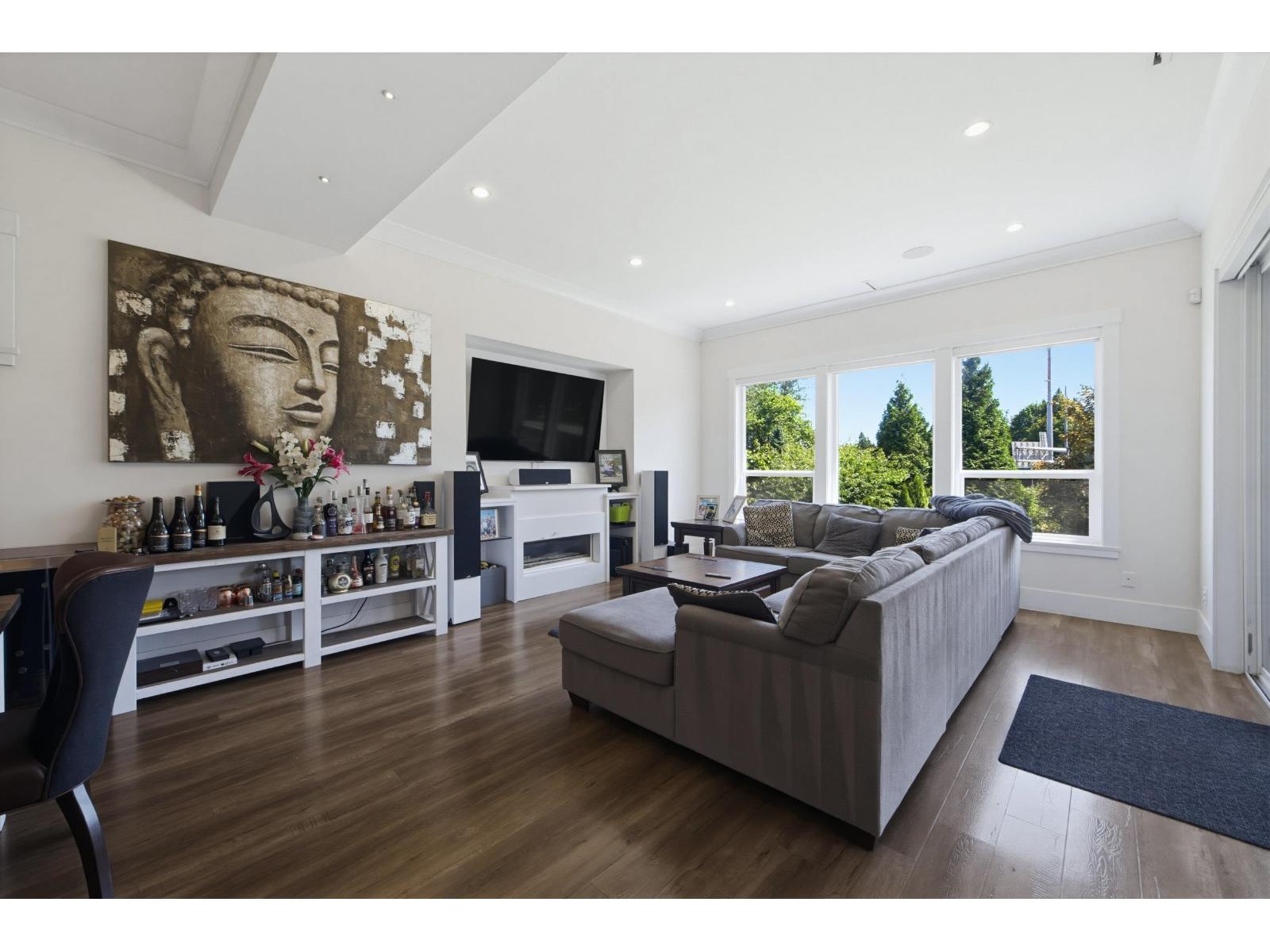 15868 105a Avenue Property Photo 15