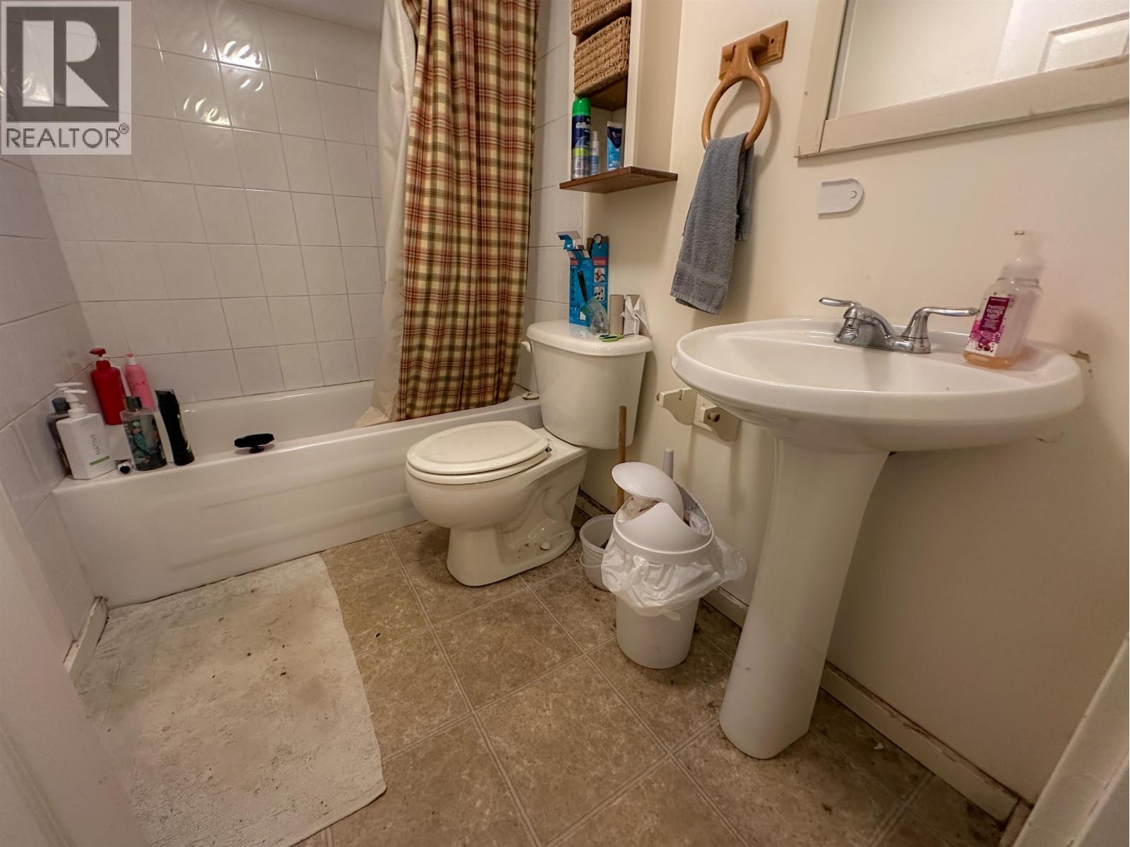 3788 Urquhart Road Property Photo 9