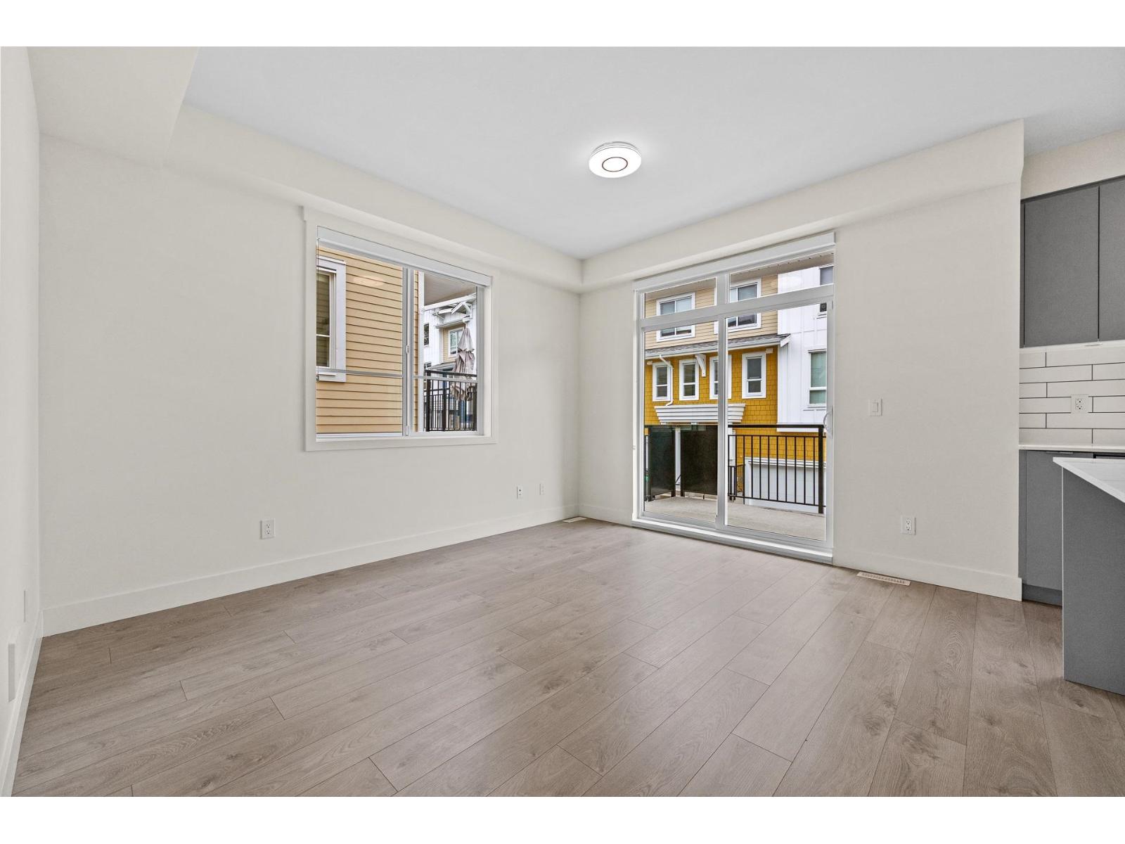 16 16560 17a Avenue Property Photo 13