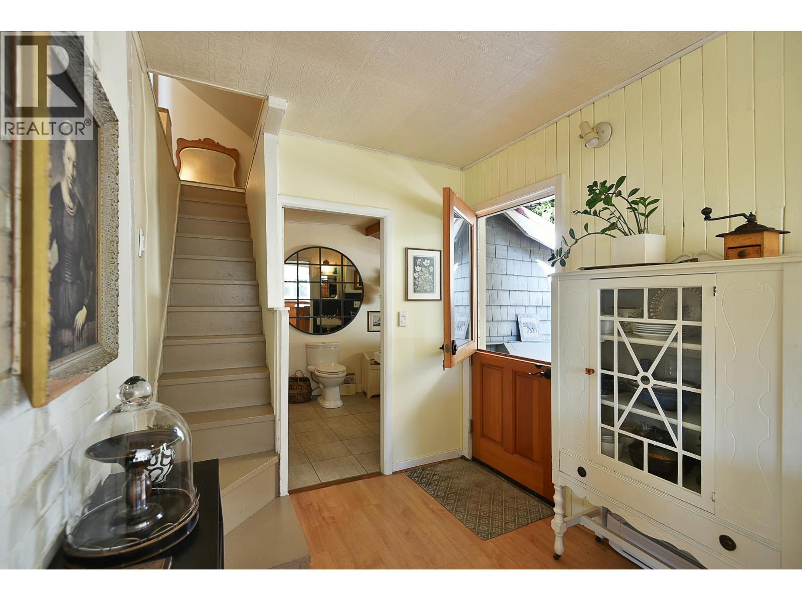 586 Bals Lane Property Photo 13