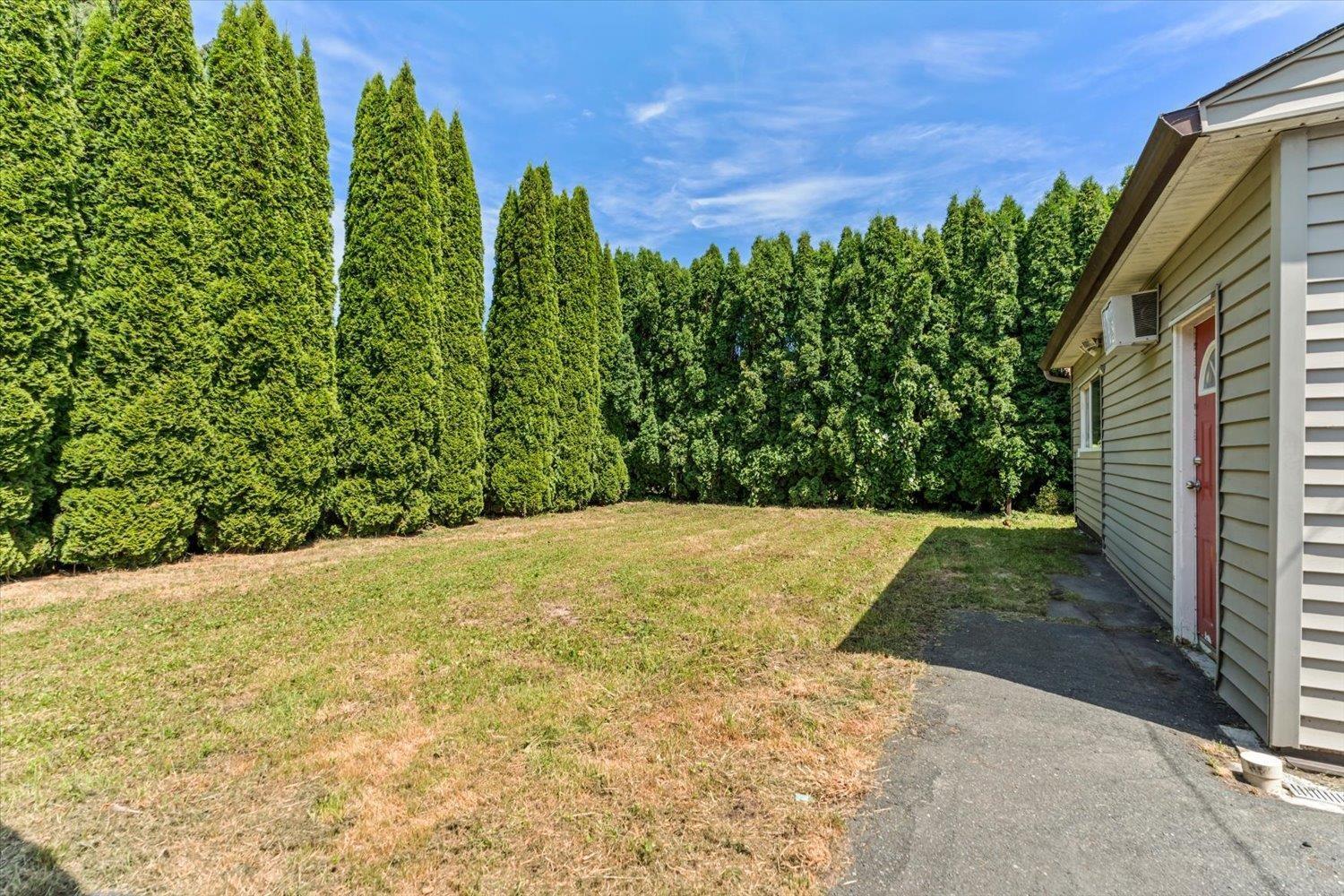 45399 Wellington Avenue Property Photo 14