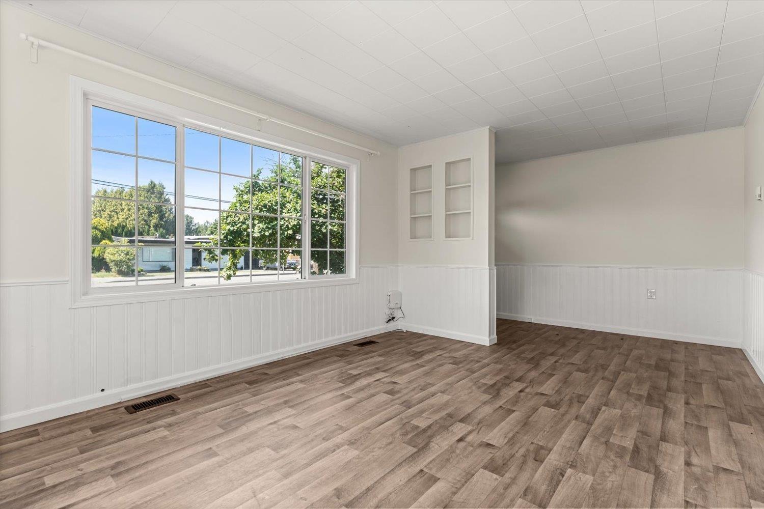 45399 Wellington Avenue Property Photo 23