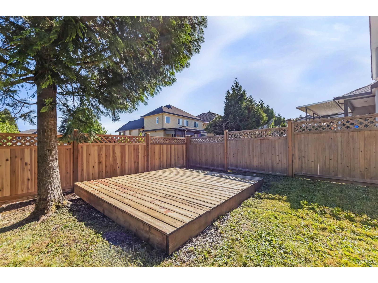 14856 69 Avenue Property Photo 12