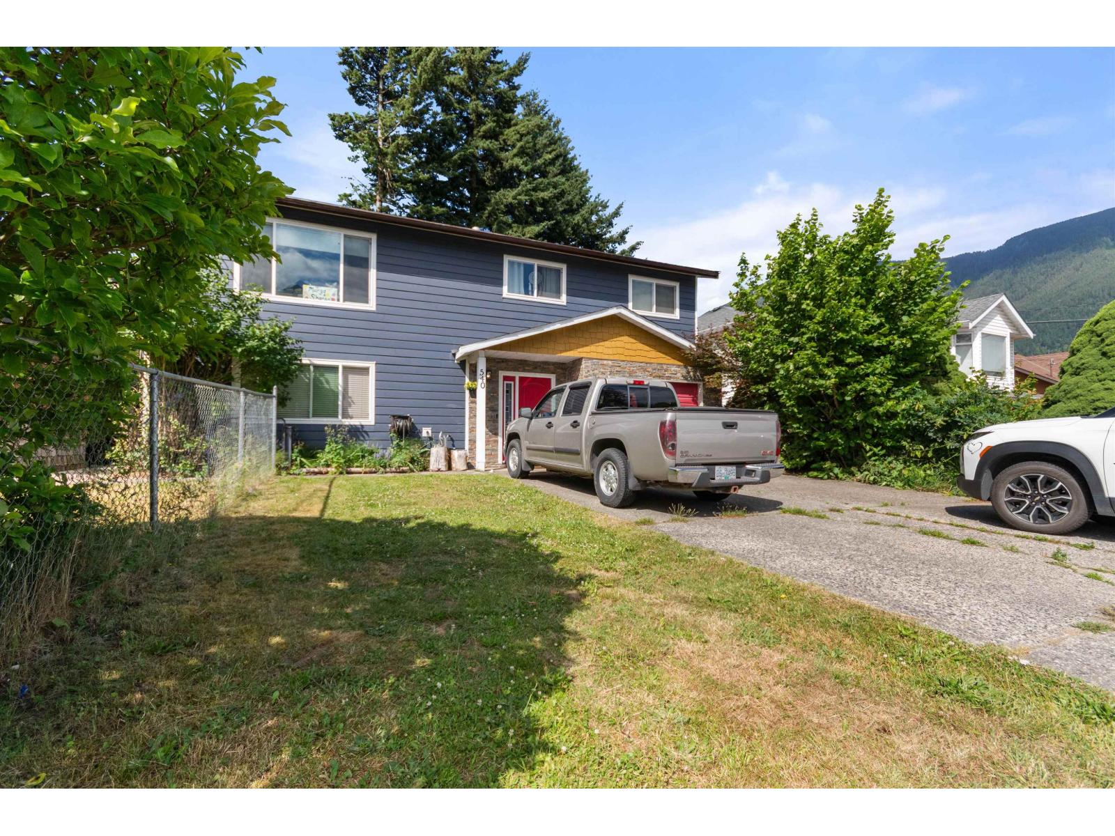 540 5th Avenue Property Photo 2