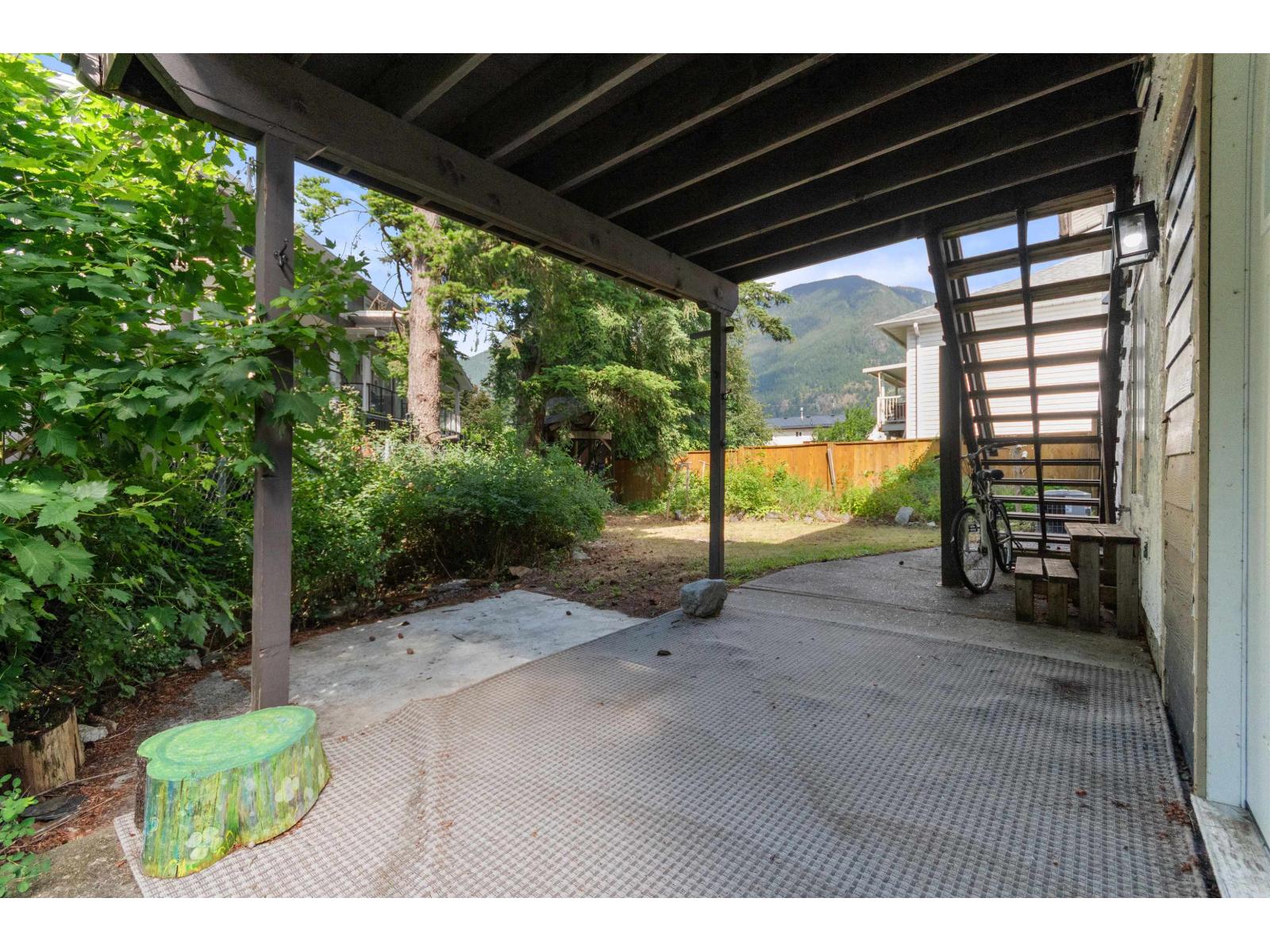540 5th Avenue Property Photo 9