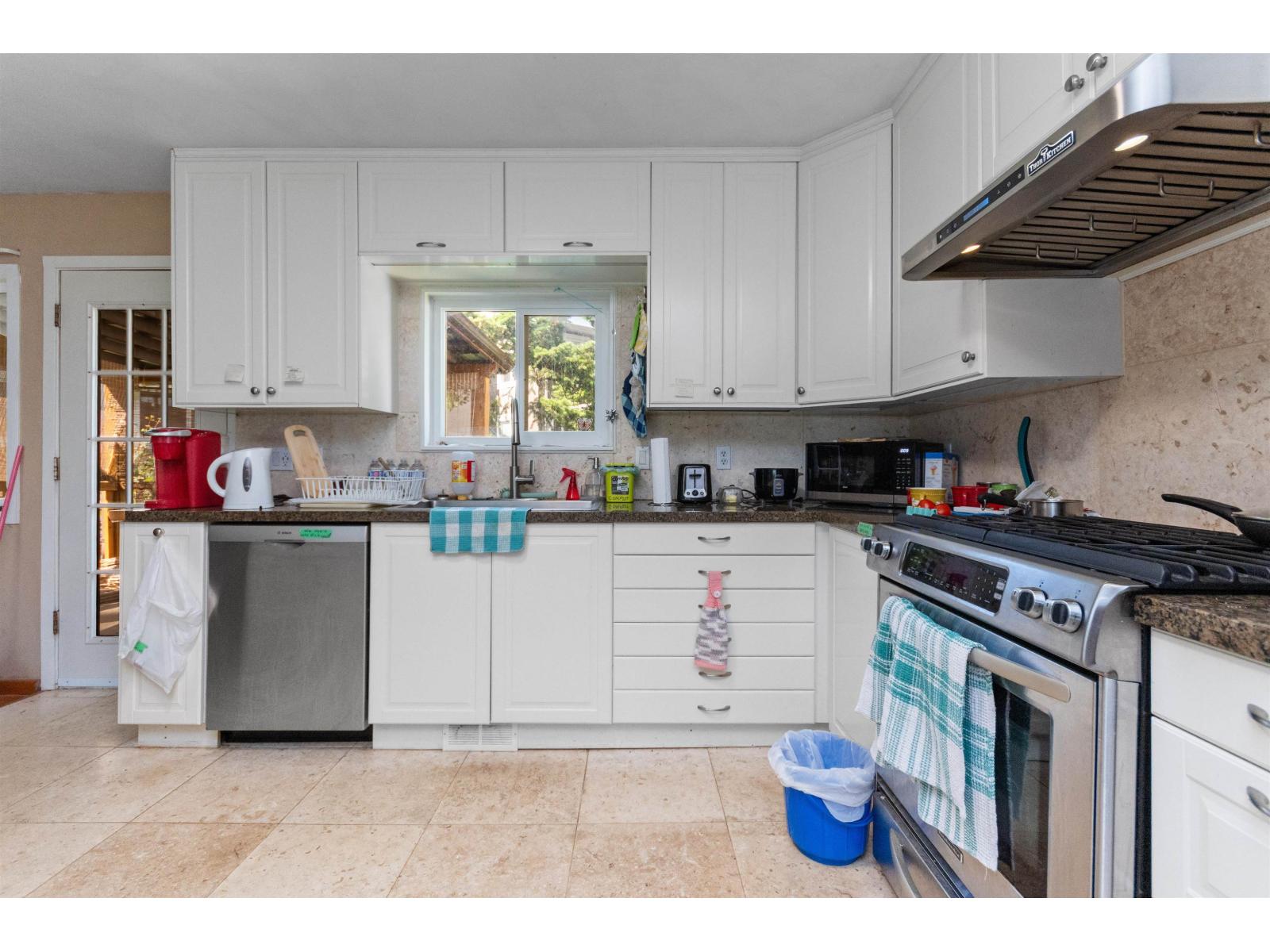 540 5th Avenue Property Photo 12