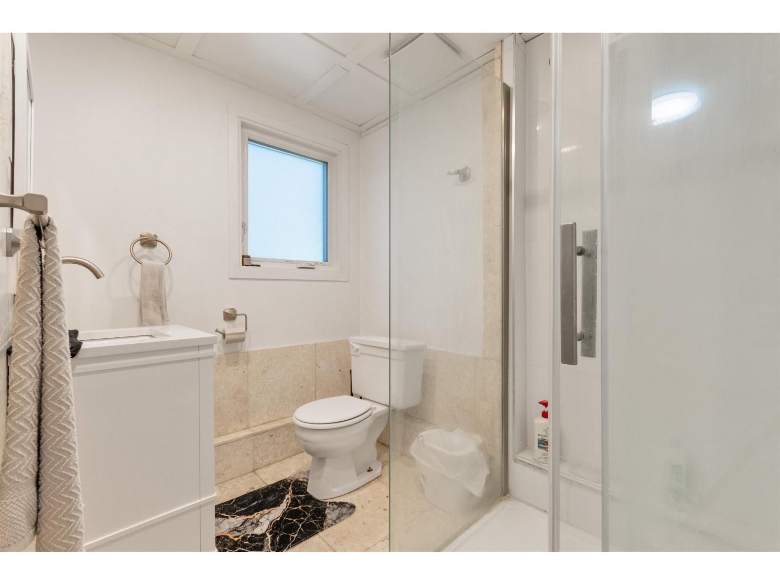540 5th Avenue Property Photo 23