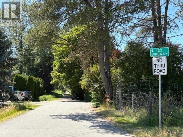 23315 122 Avenue Property Photo 16