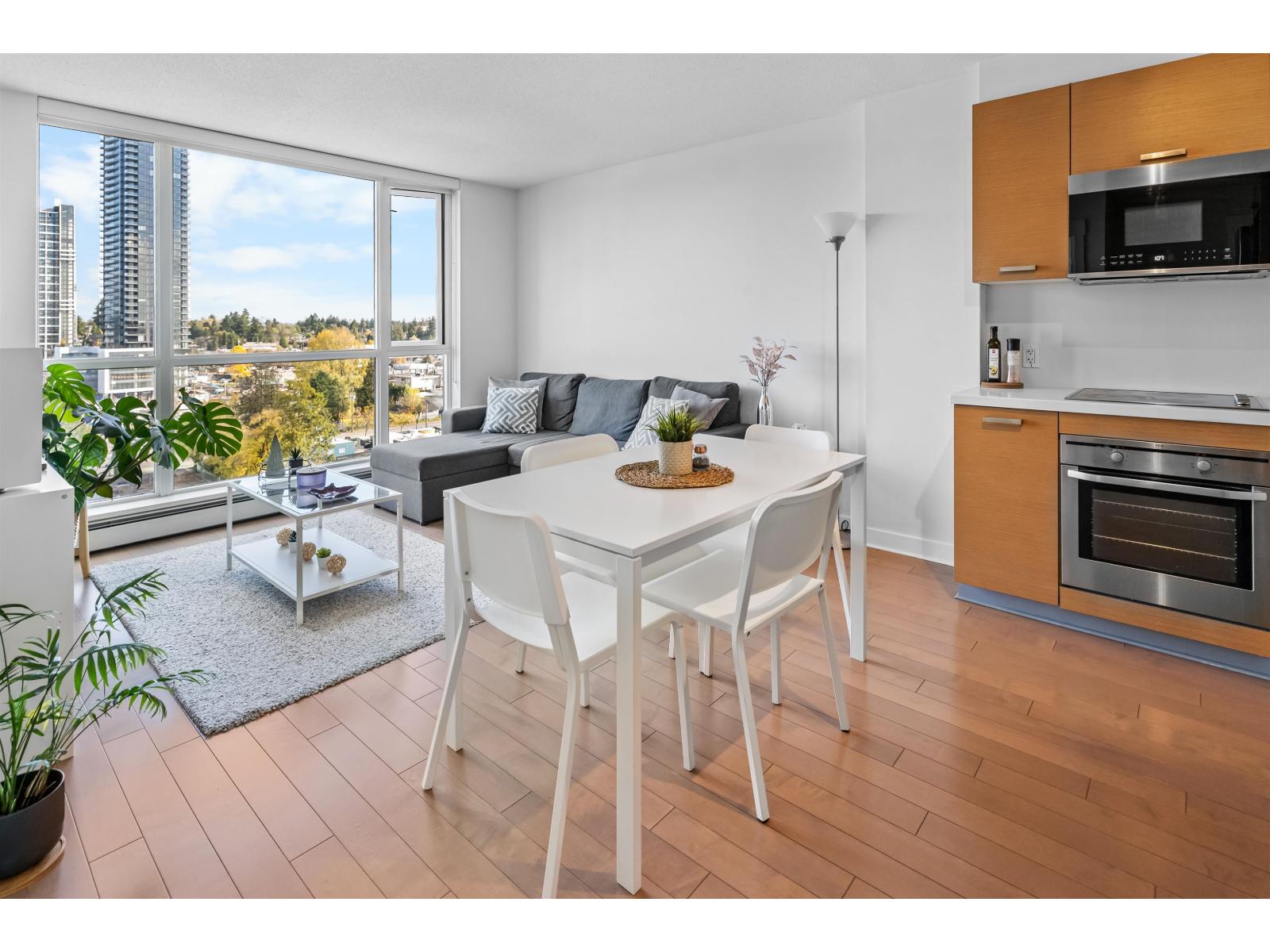 1302 10777 UNIVERSITY DRIVE Property Photo 1