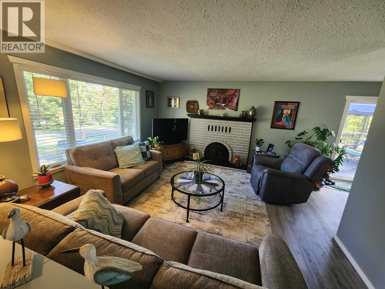 4788 Kitwanga Drive Property Photo 10