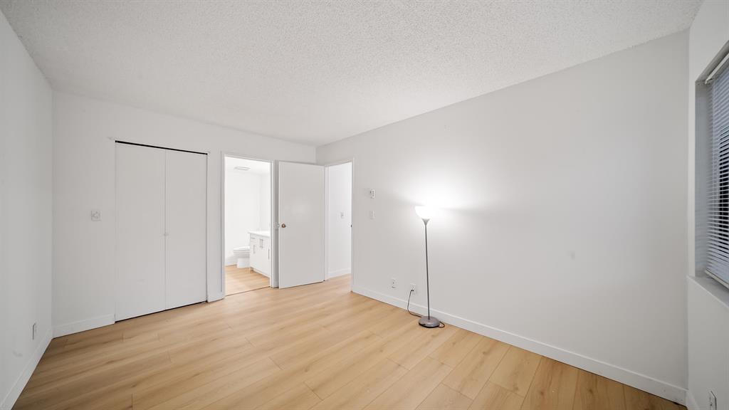 916 10620 150 Street Property Photo 11