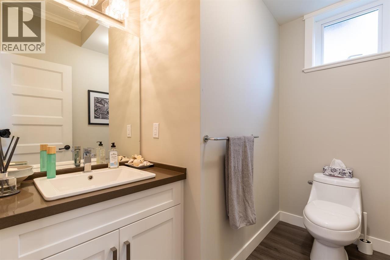 13 10480 248 Street Property Photo 16