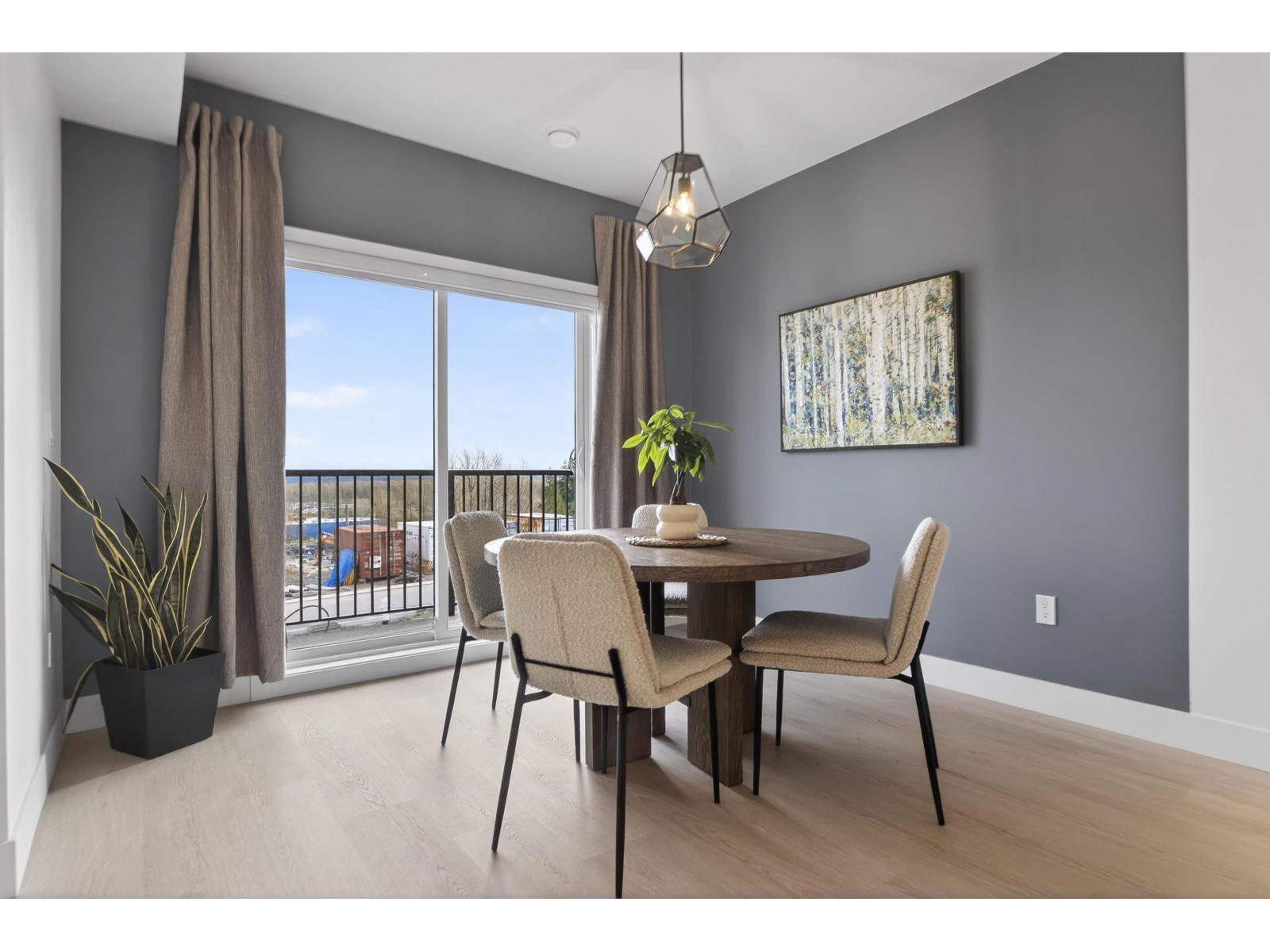 82 7381 Preston Boulevard Property Photo 7