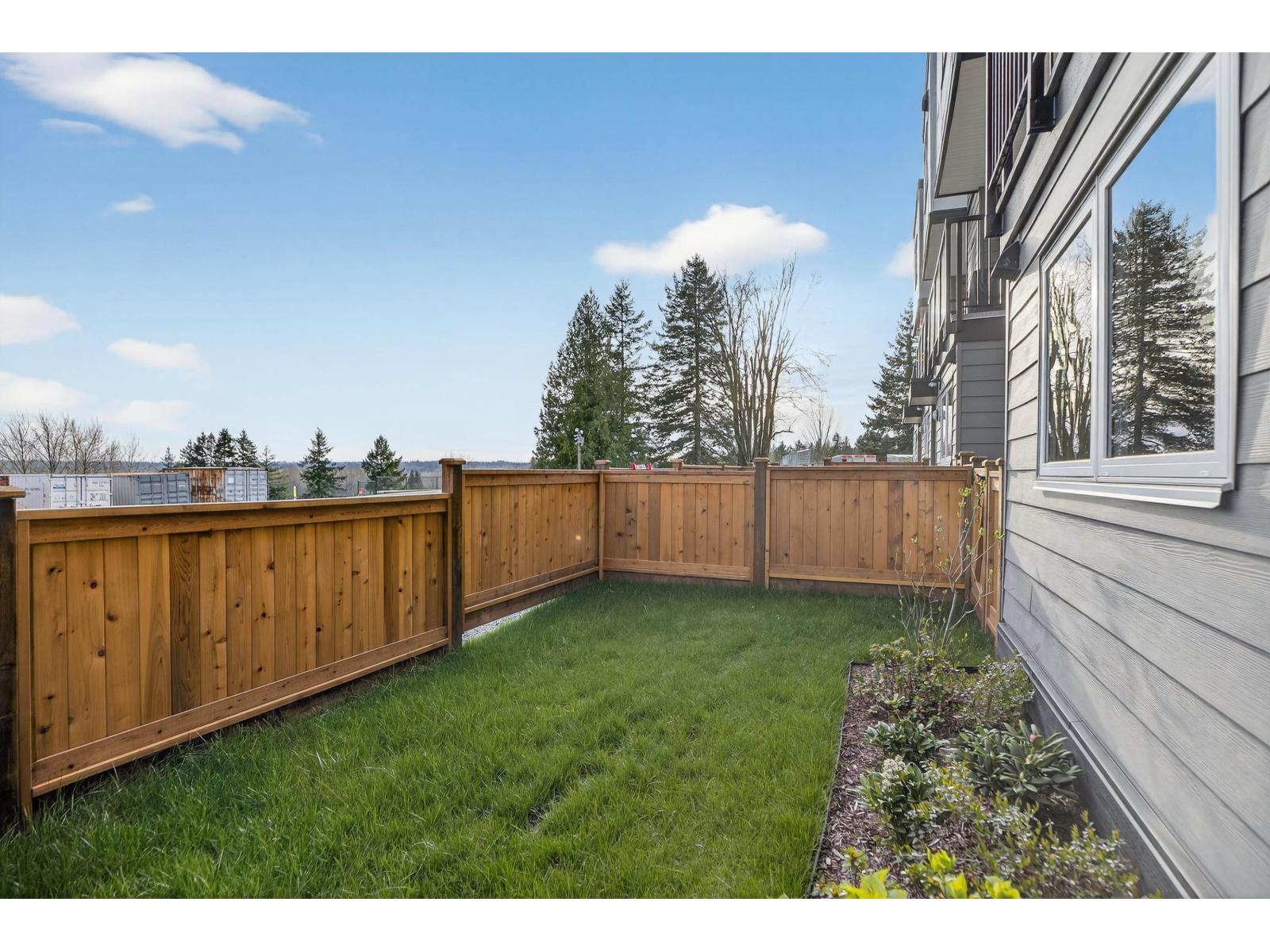 82 7381 Preston Boulevard Property Photo 23