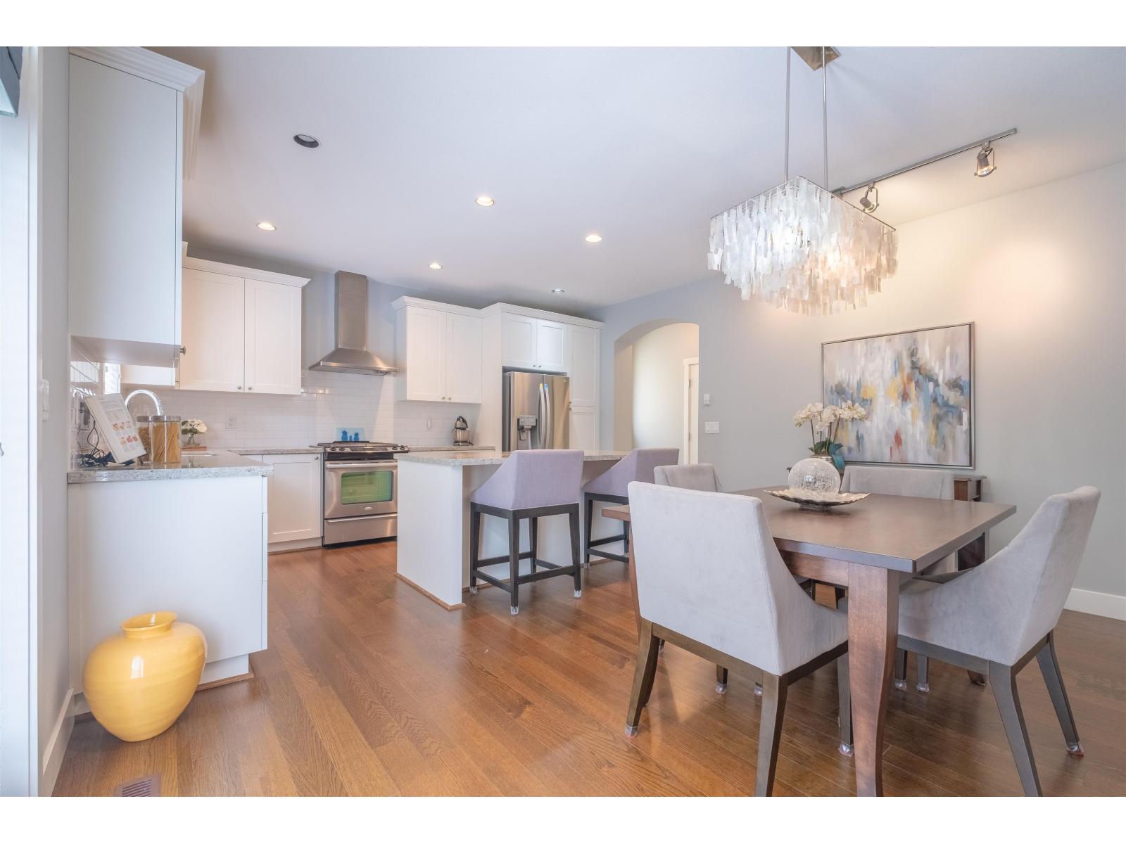 23 15885 26 Avenue Property Photo 16