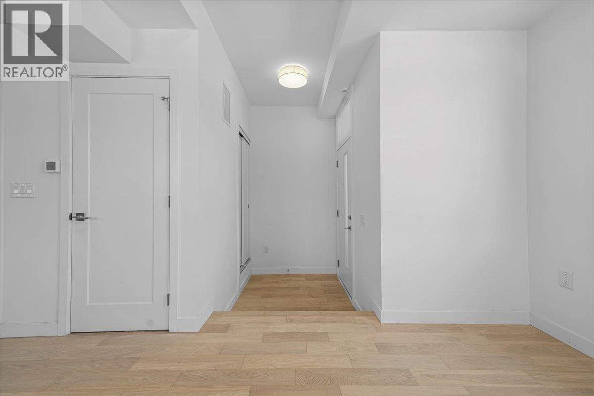 4110 Columbia Street Property Photo 2