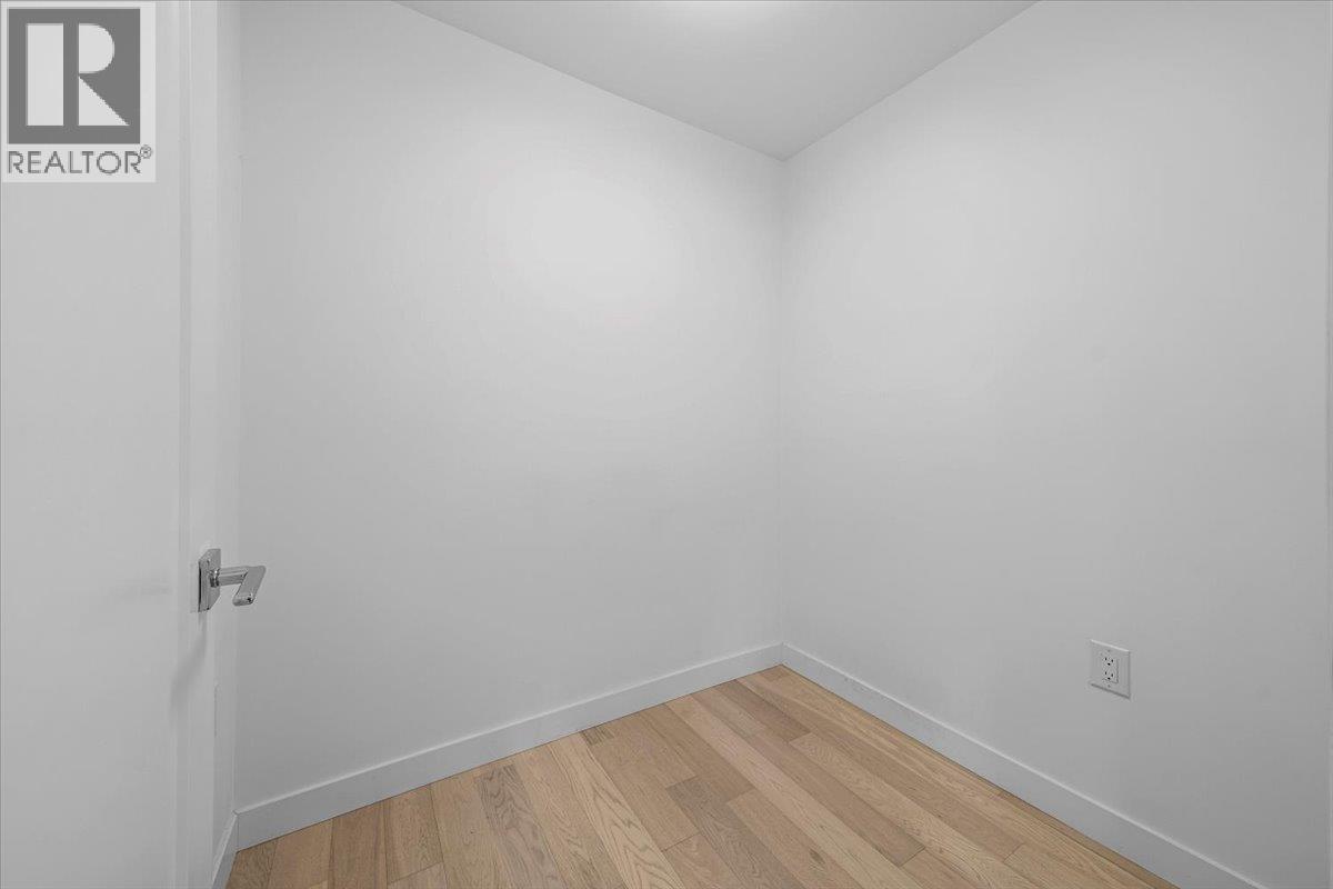 4110 Columbia Street Property Photo 13