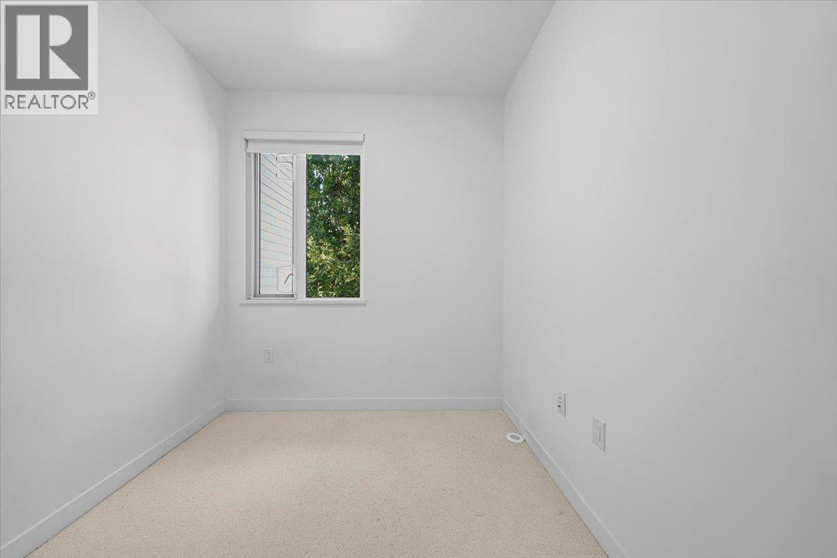 4110 Columbia Street Property Photo 16