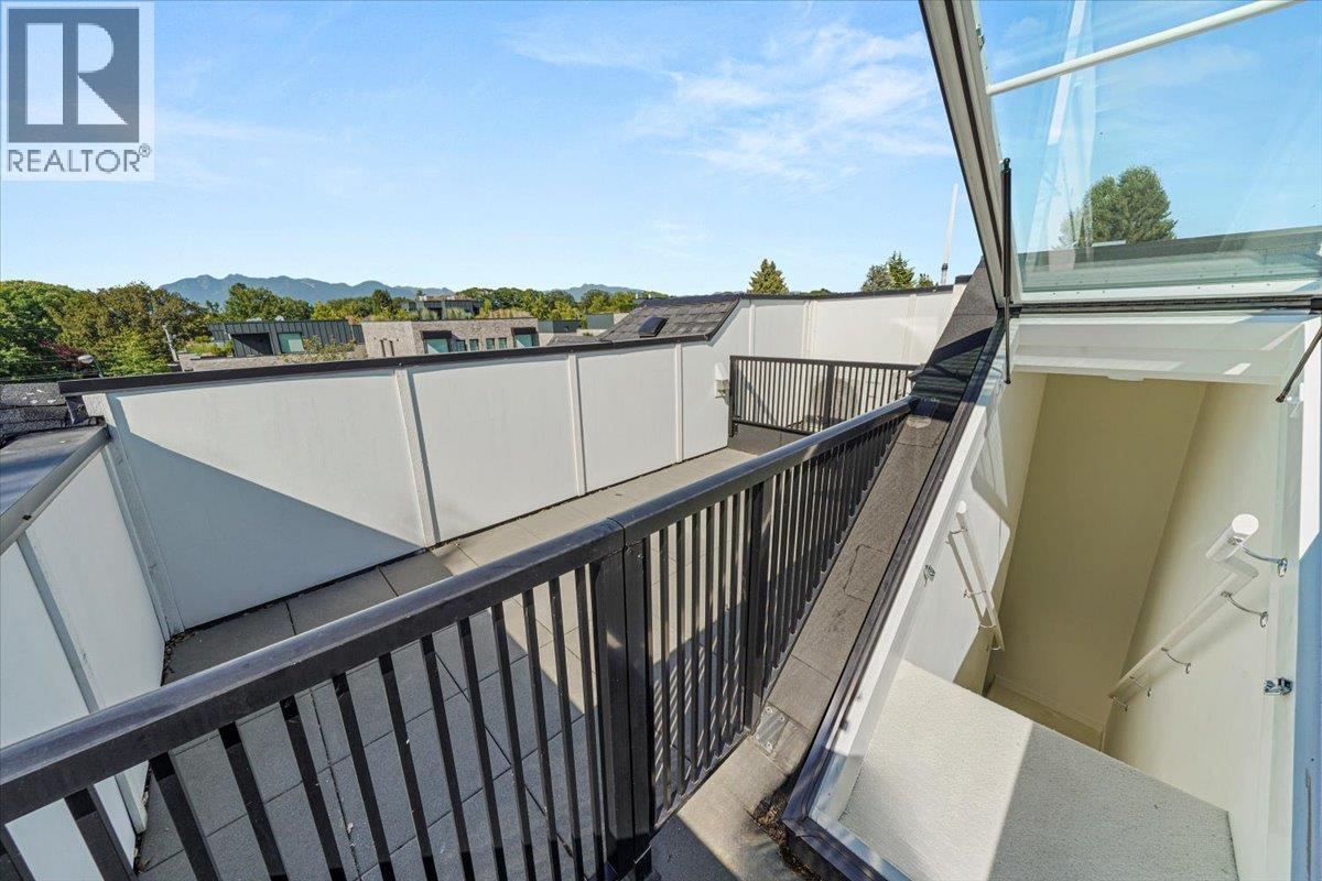 4110 Columbia Street Property Photo 28