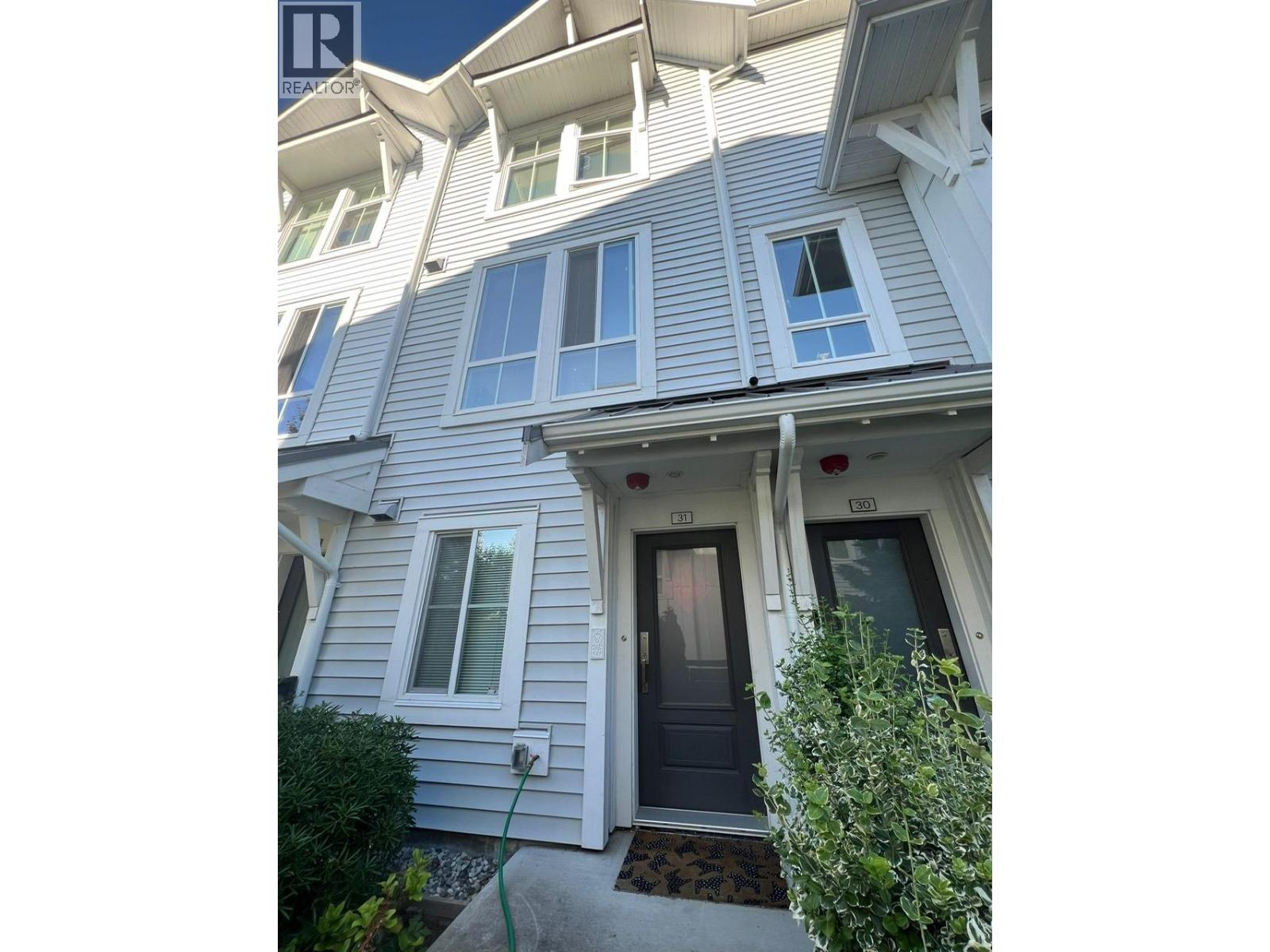 31 4638 Orca Way Property Photo 1