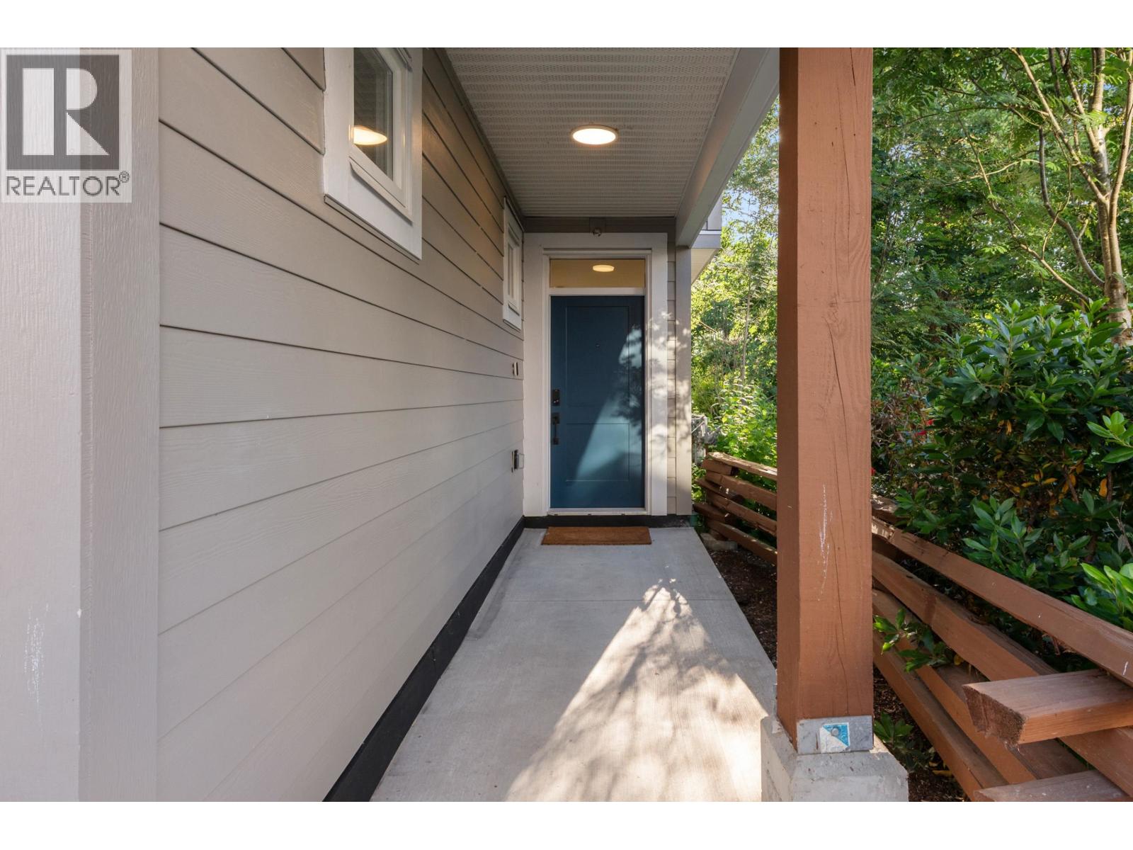 52 23183 136 Avenue Property Photo 5