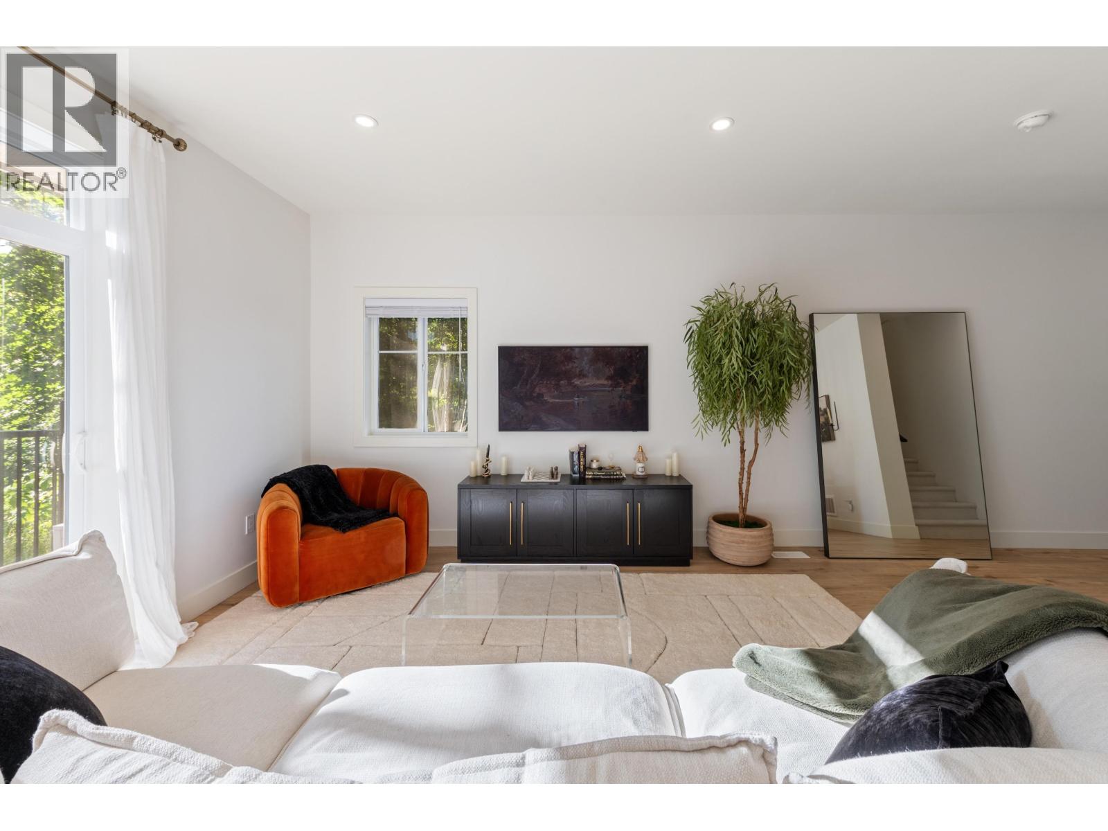 52 23183 136 Avenue Property Photo 11