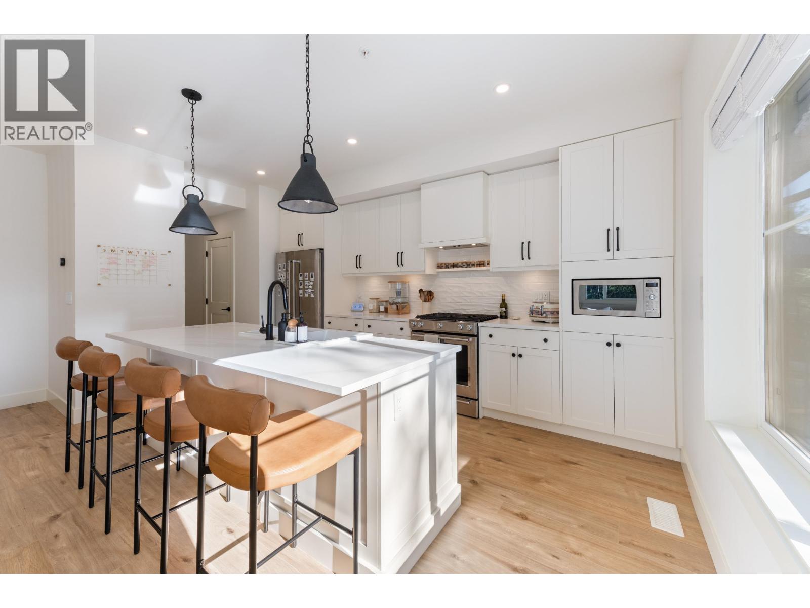 52 23183 136 Avenue Property Photo 15
