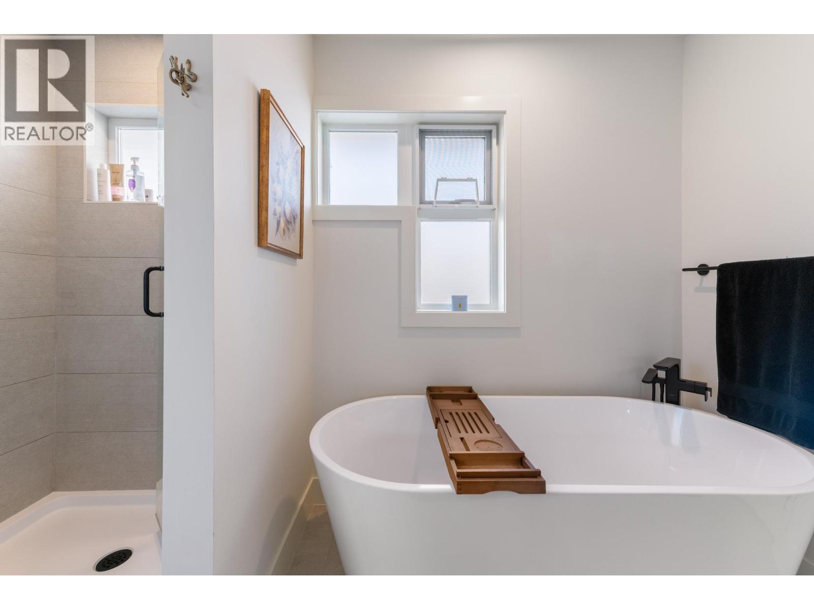 52 23183 136 Avenue Property Photo 21