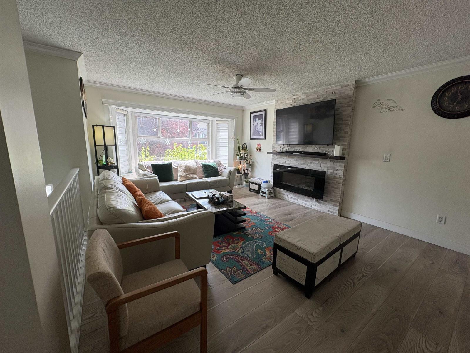 8063 138a Street Property Photo 6