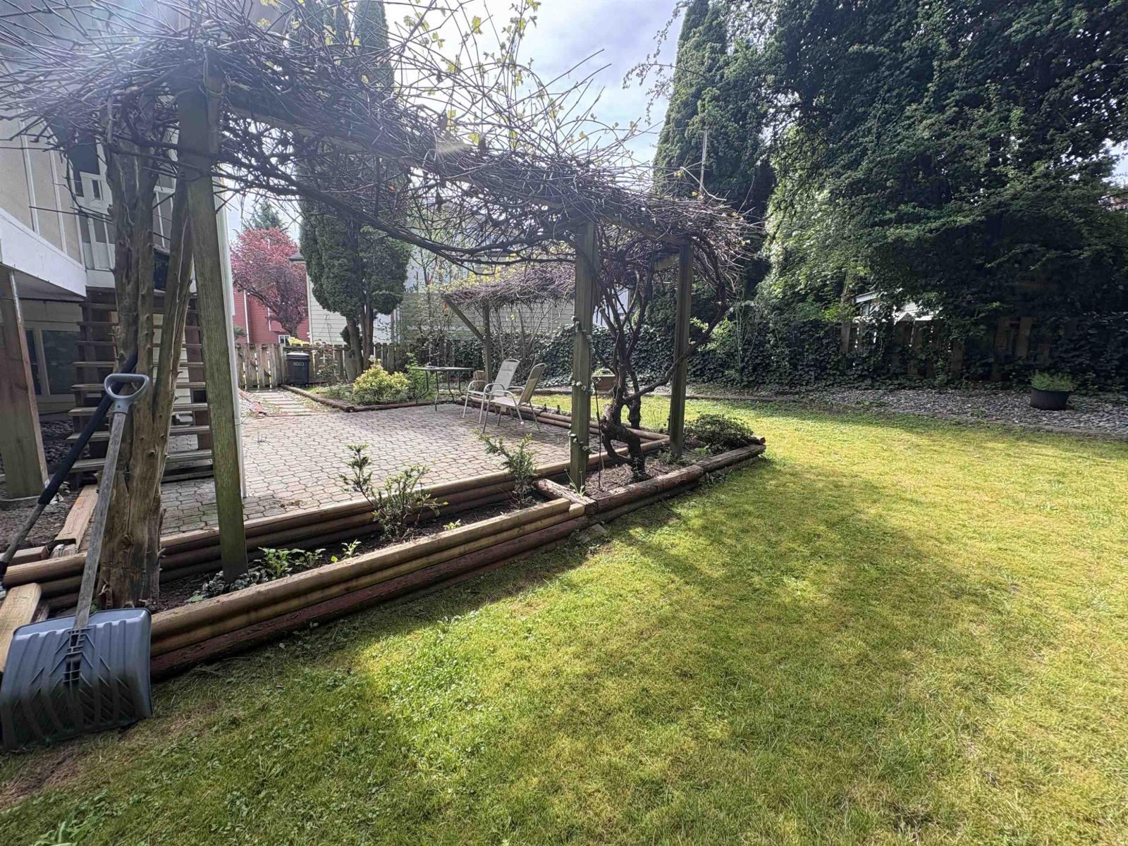 8063 138a Street Property Photo 24