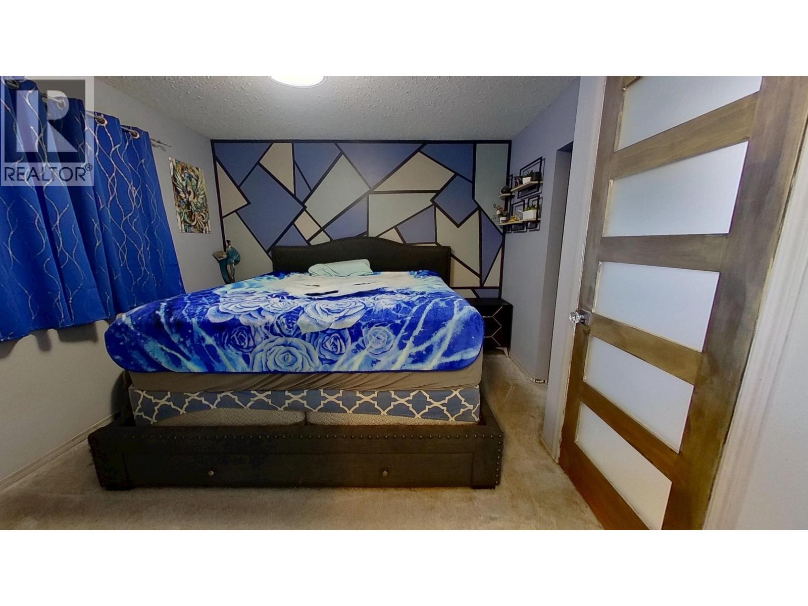 10116 110 Avenue Property Photo 13