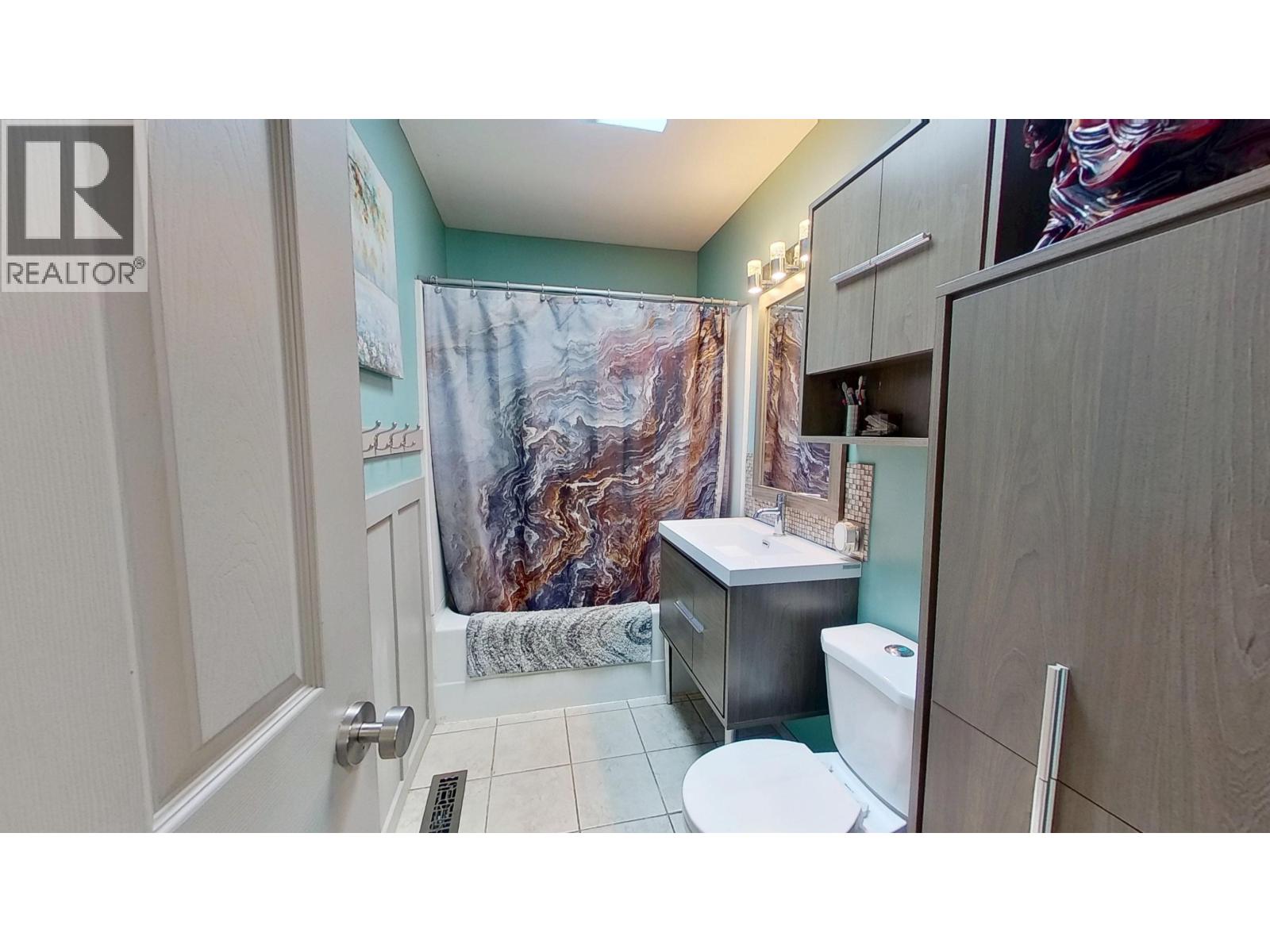 10116 110 Avenue Property Photo 17