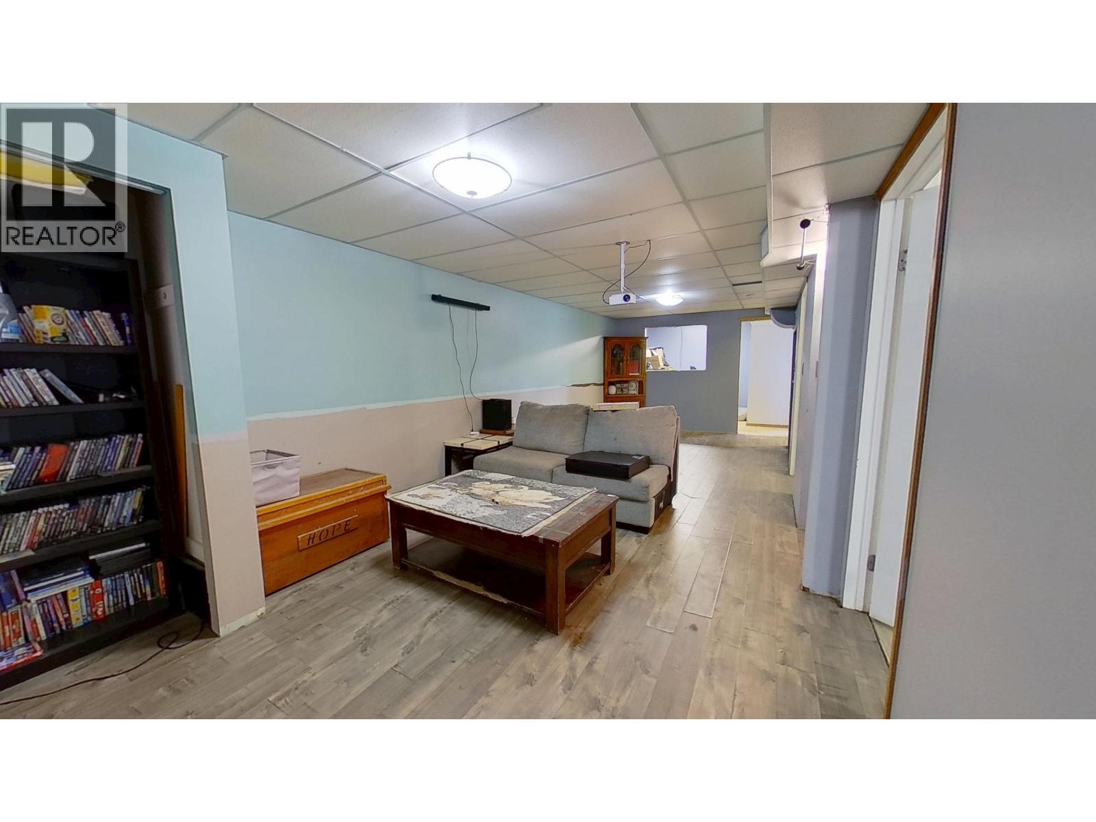 10116 110 Avenue Property Photo 21