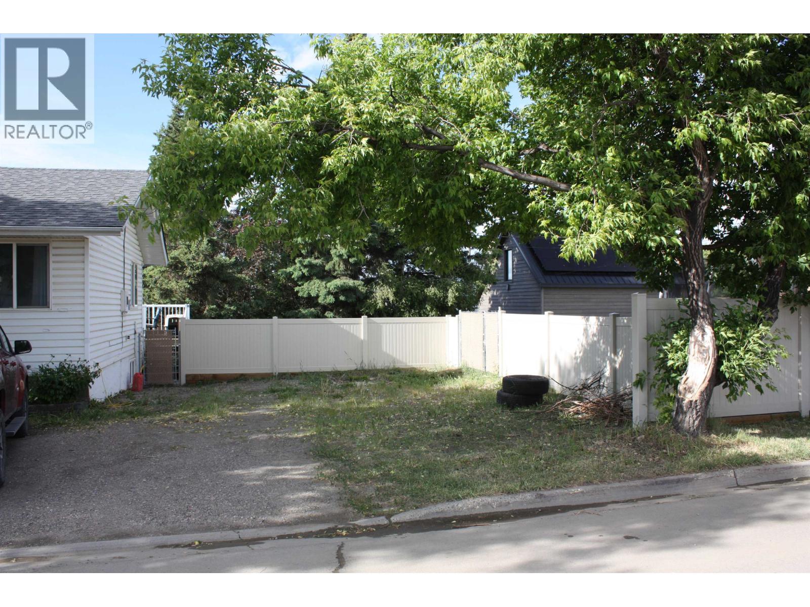 10116 110 Avenue Property Photo 27